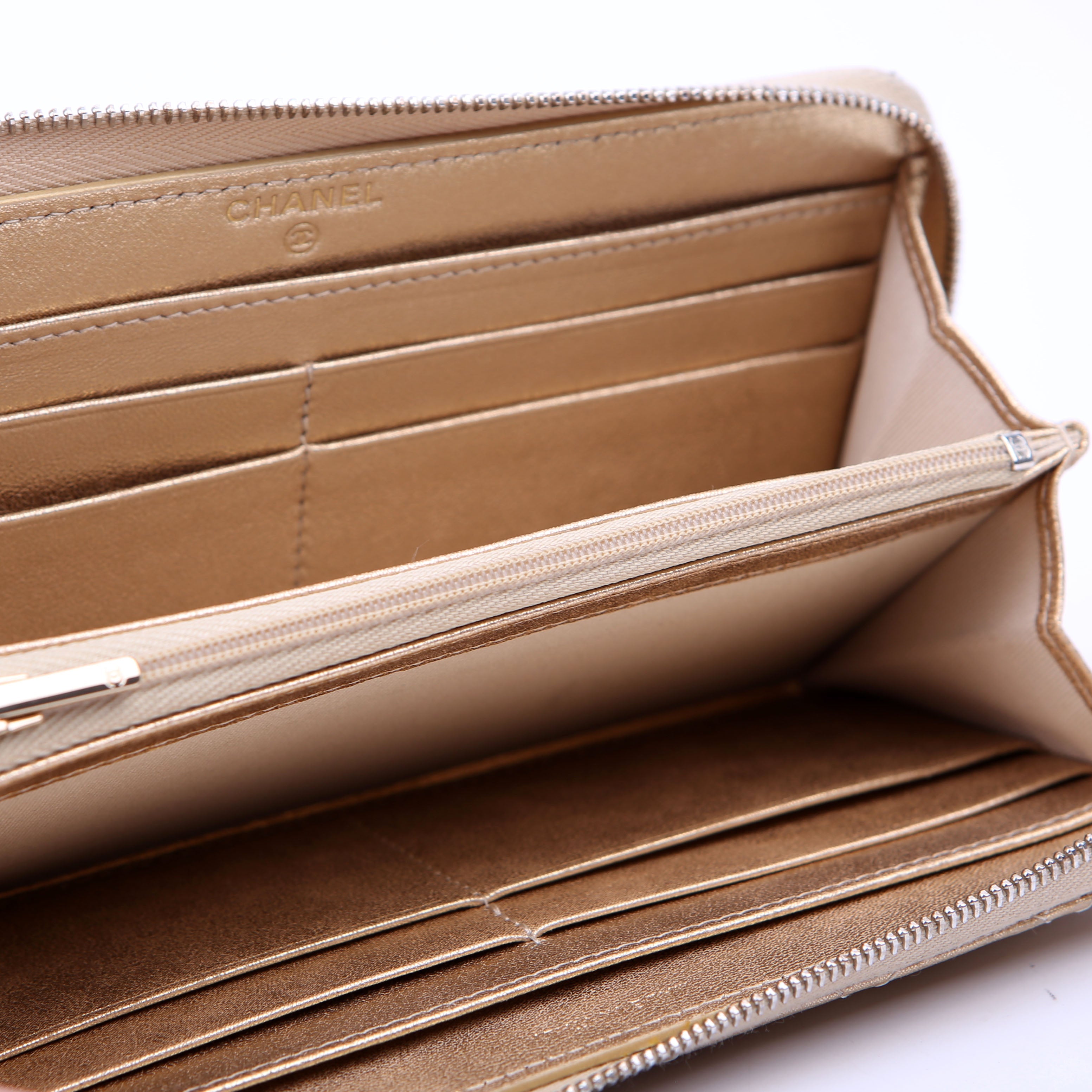 CC Long Zip Around Wallet Lambskin 31M Gold
