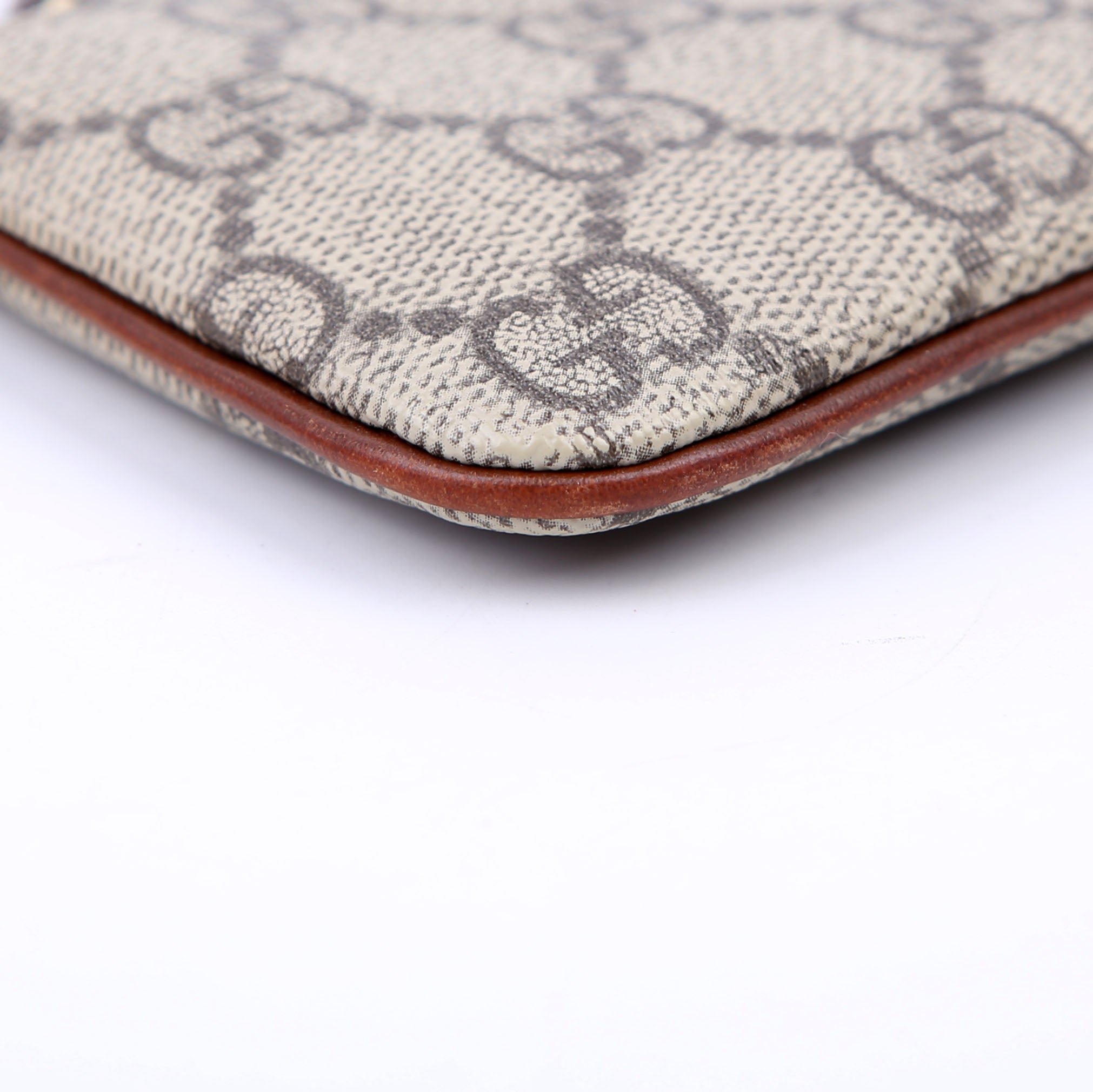 447964 GG Supreme Key Case Brown