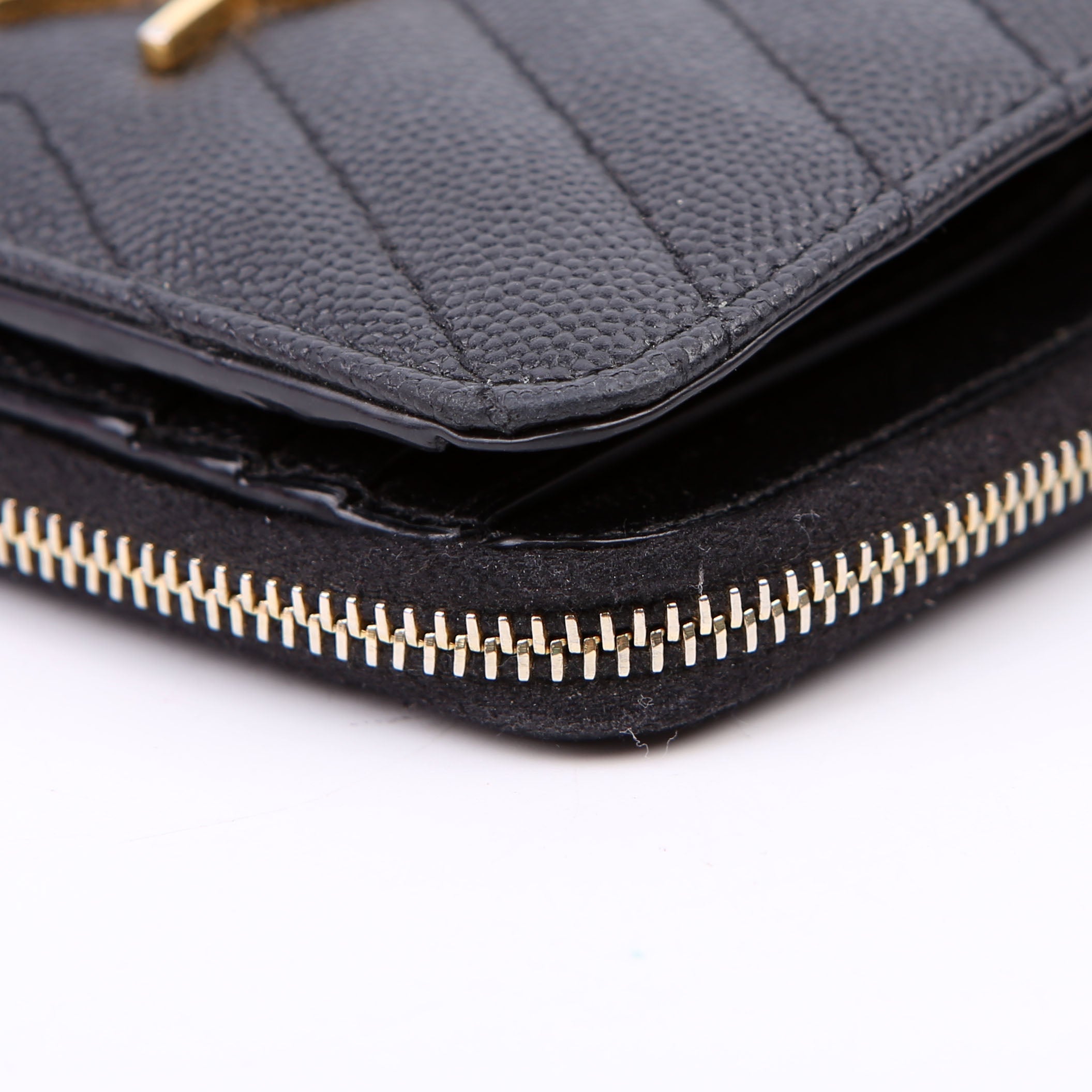 Cassandre Grain De Poudre Compact Zip Around Wallet Black