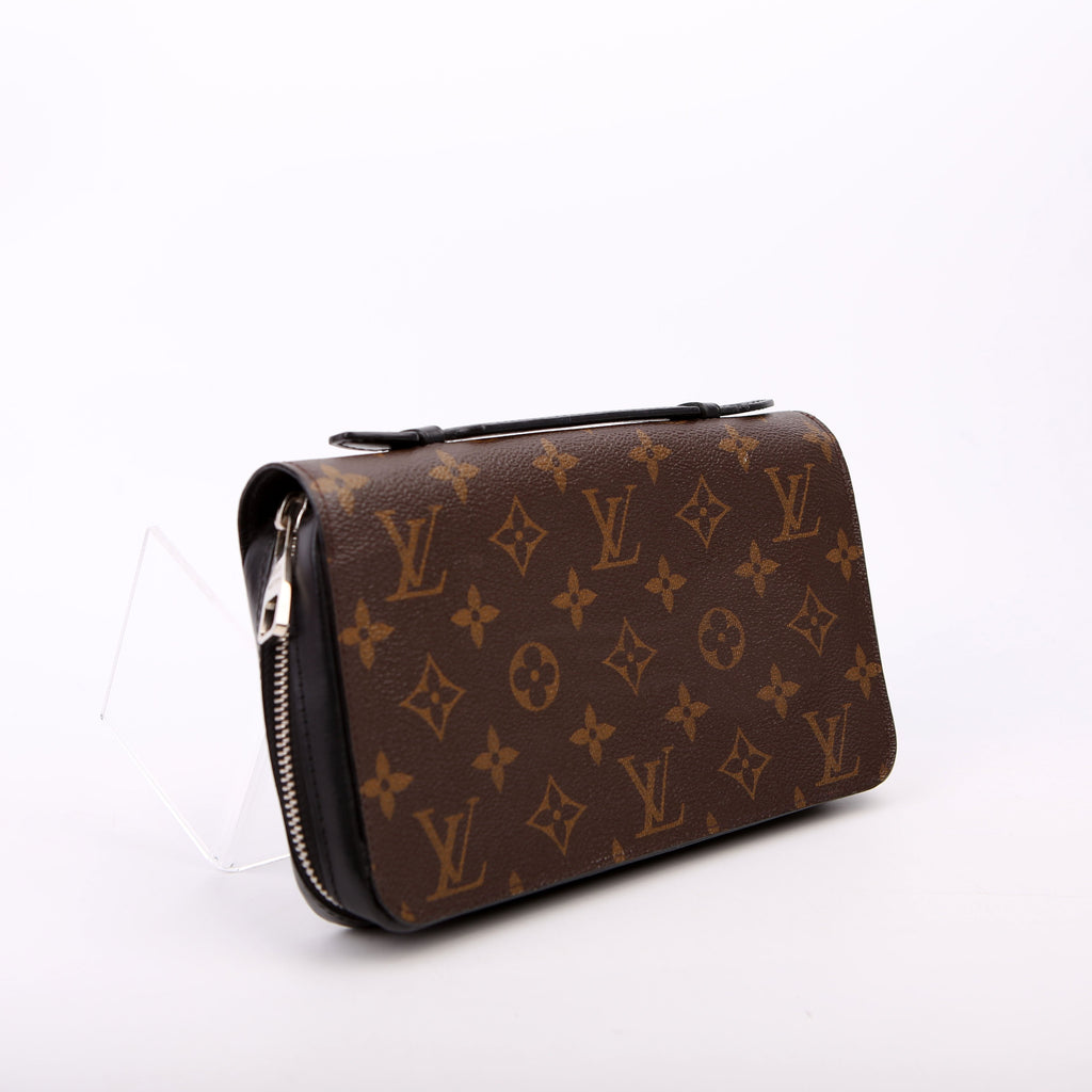 Zippy XL Monogram Black