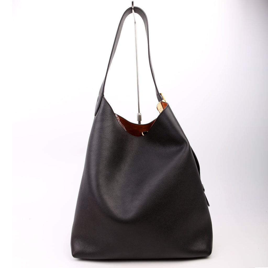 Low Key Hobo MM Calfskin Black