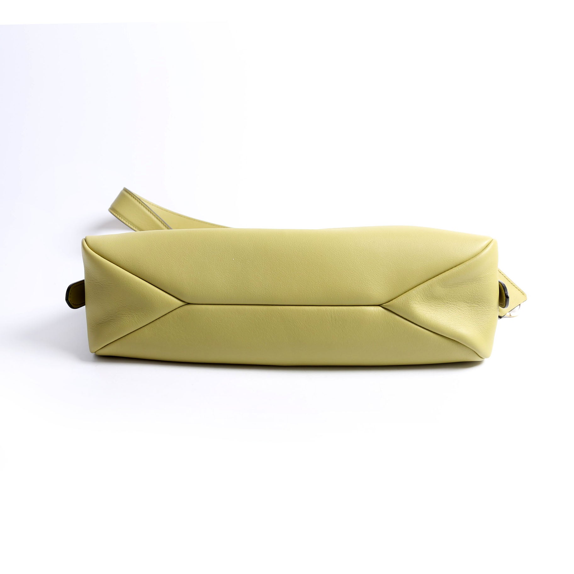 Aimee Shoulder Bag Soft Calfskin Green