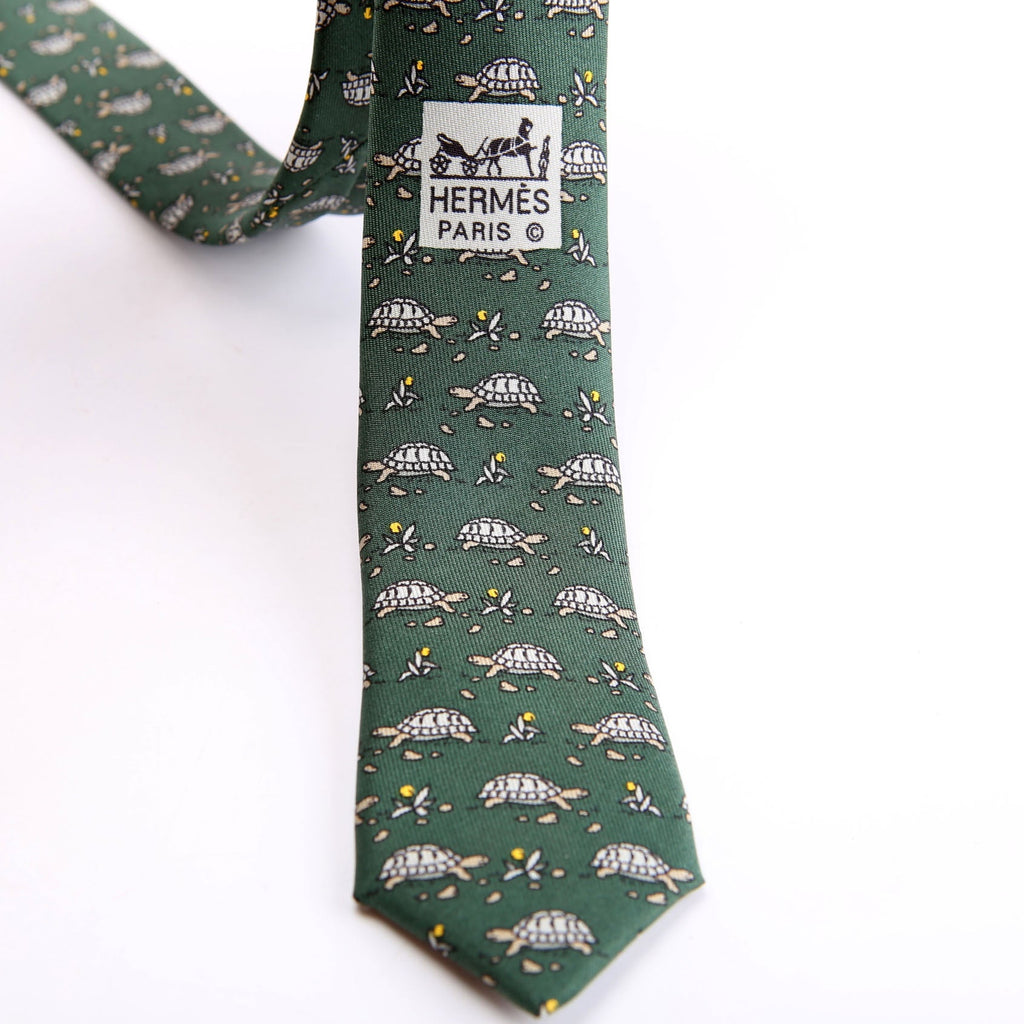 Printed Silk Turtle Tie Green