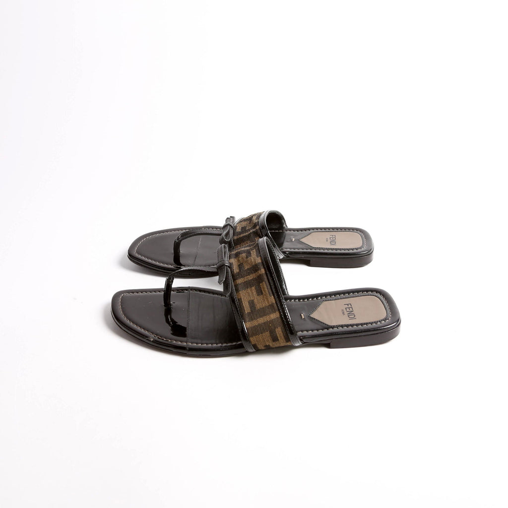 Zucca Thong Sandals Size 36.5 Black