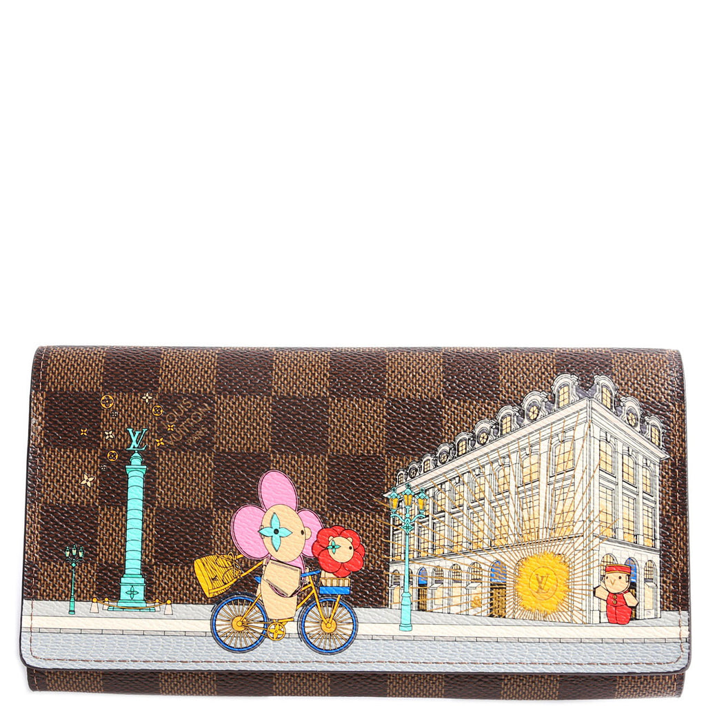 Sarah Wallet 2022 XMas Vivienne Animation Monogram