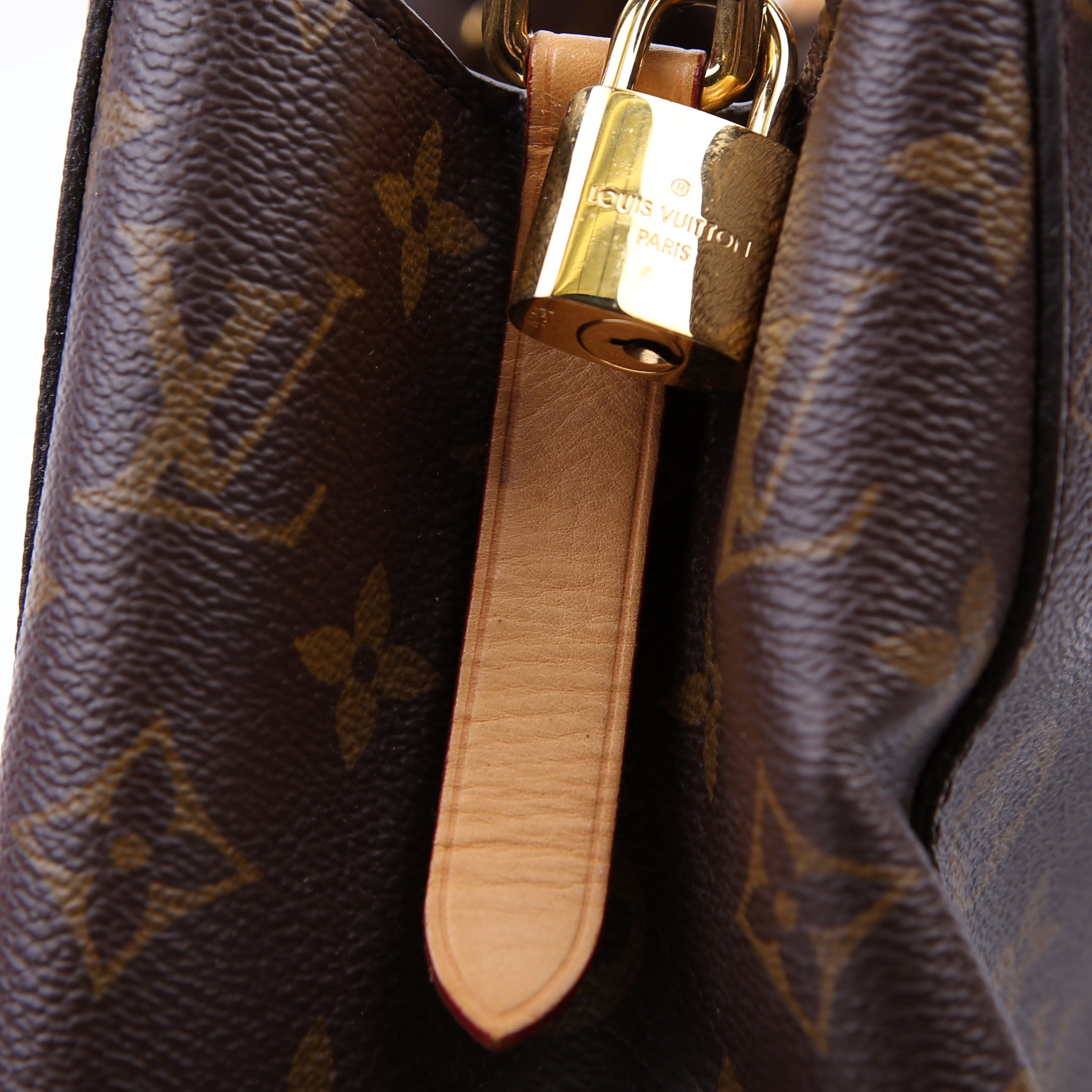 Montaigne MM Monogram