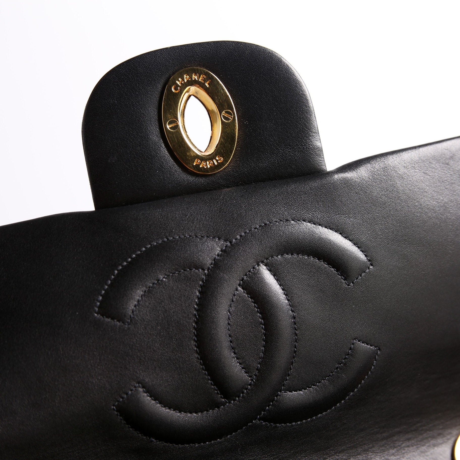 Classic Flap XL Jumbo Lambskin Black