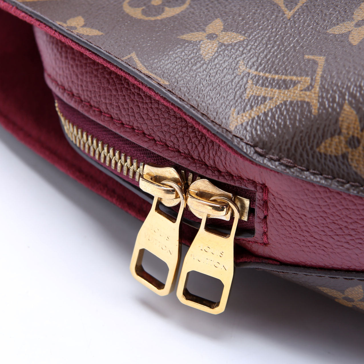 Alma BNB Monogram Berry