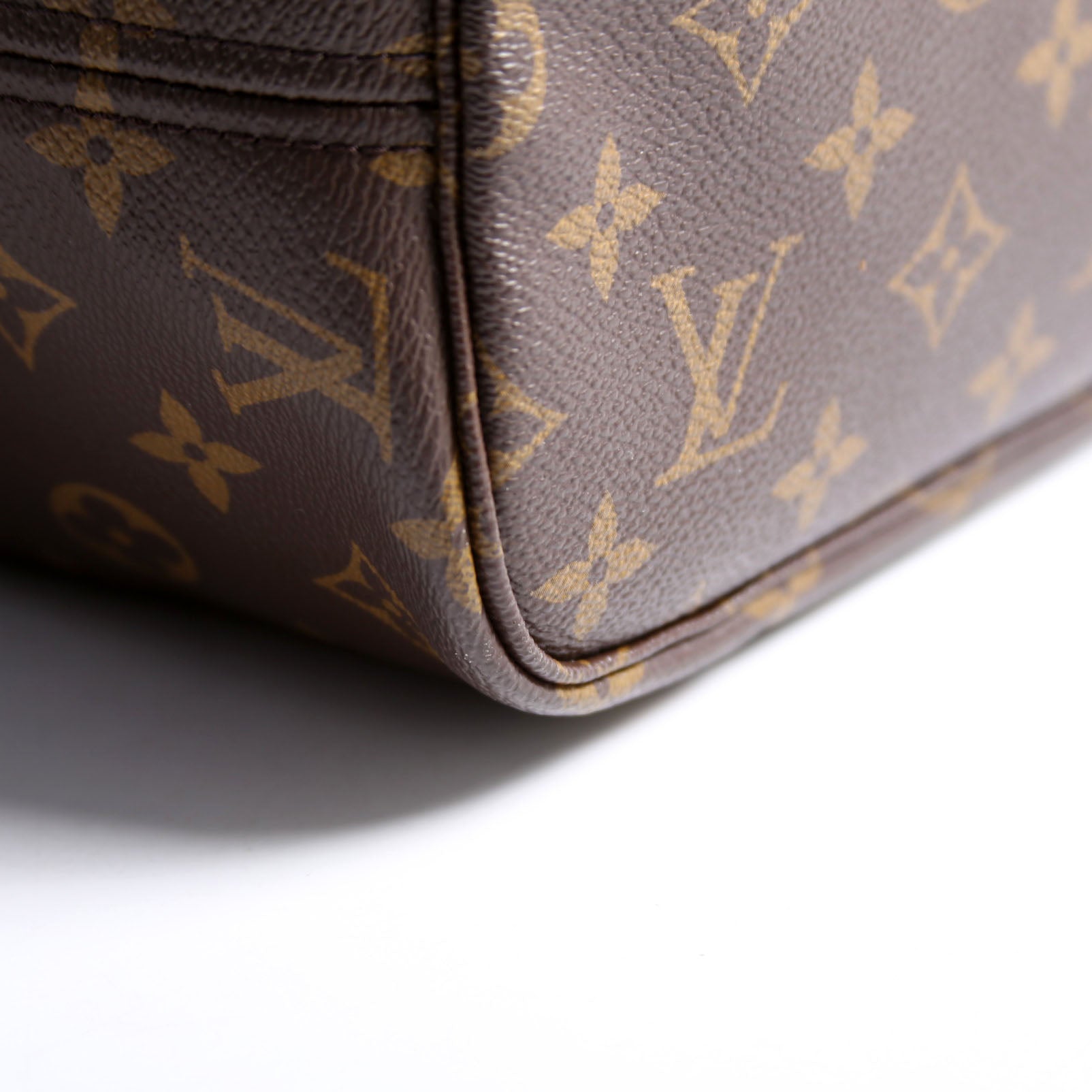 Neverfull MM Monogram