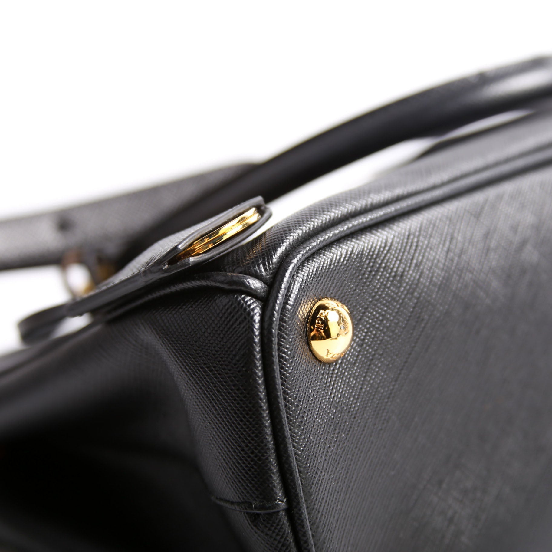Saffiano Galleria Small Black