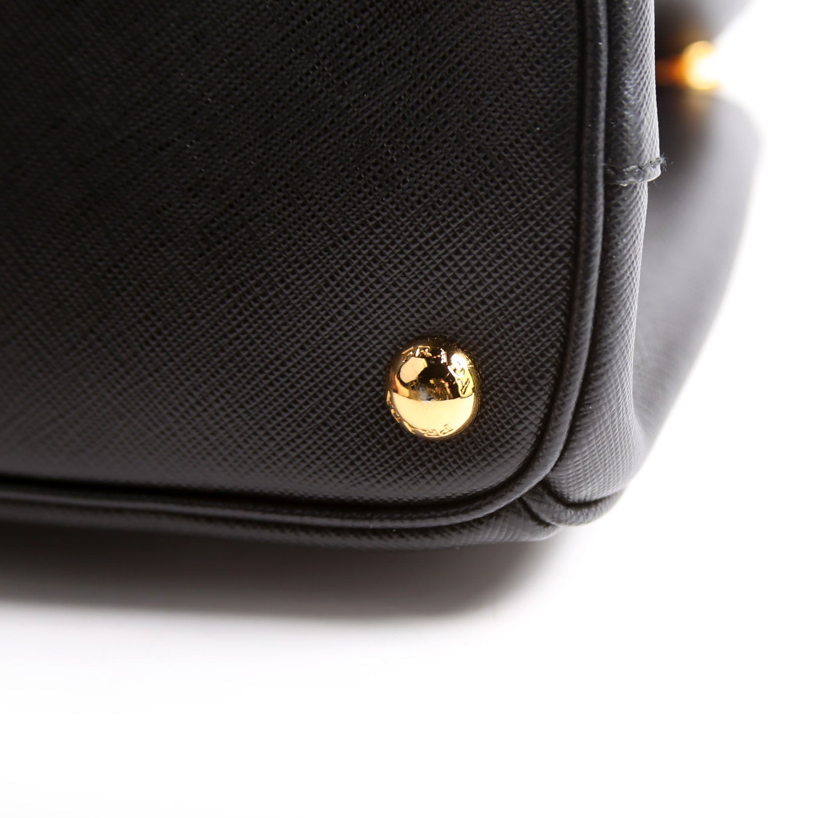 Saffiano Galleria Small Black