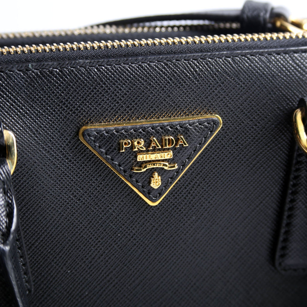 Saffiano Galleria Small Black