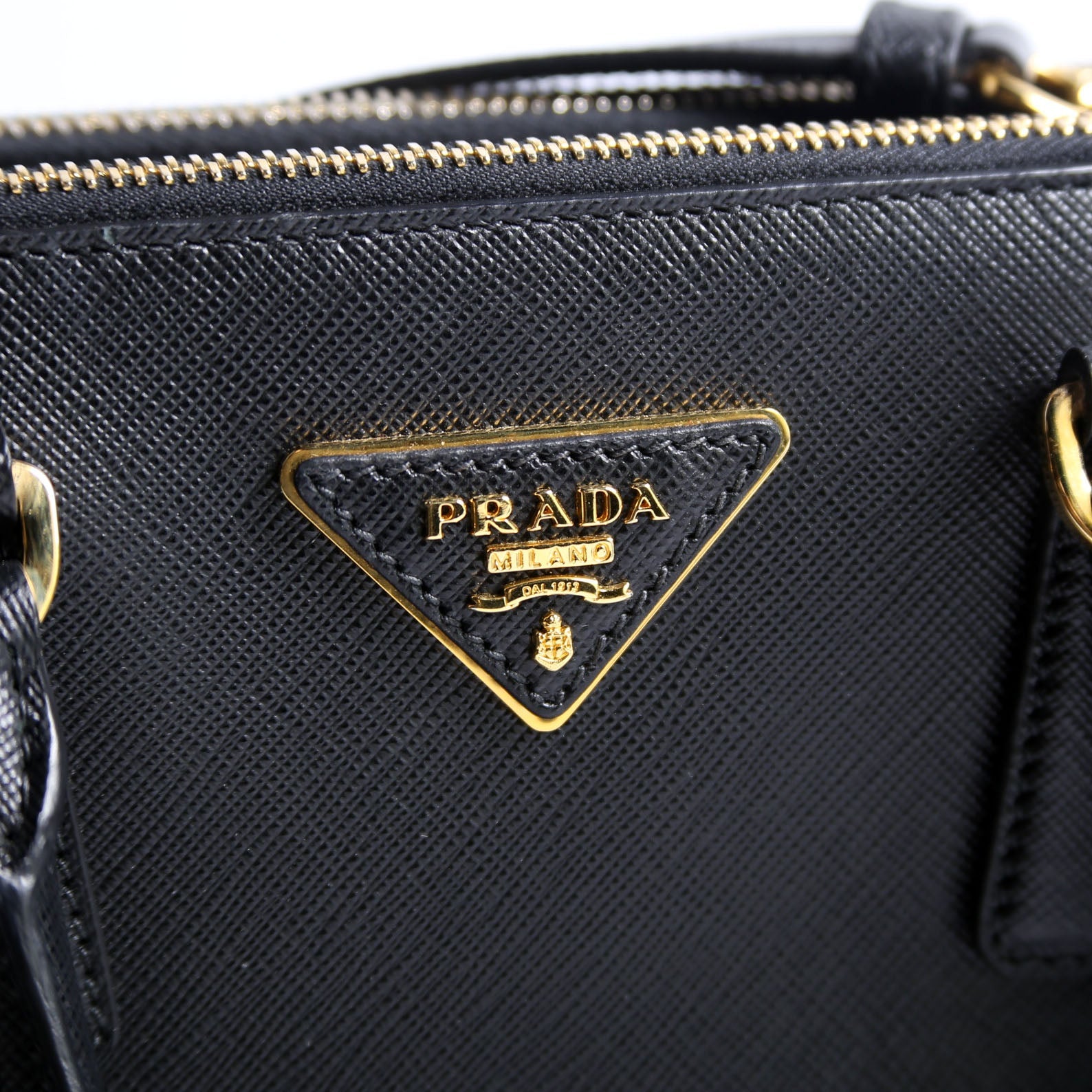 Saffiano Galleria Small Black