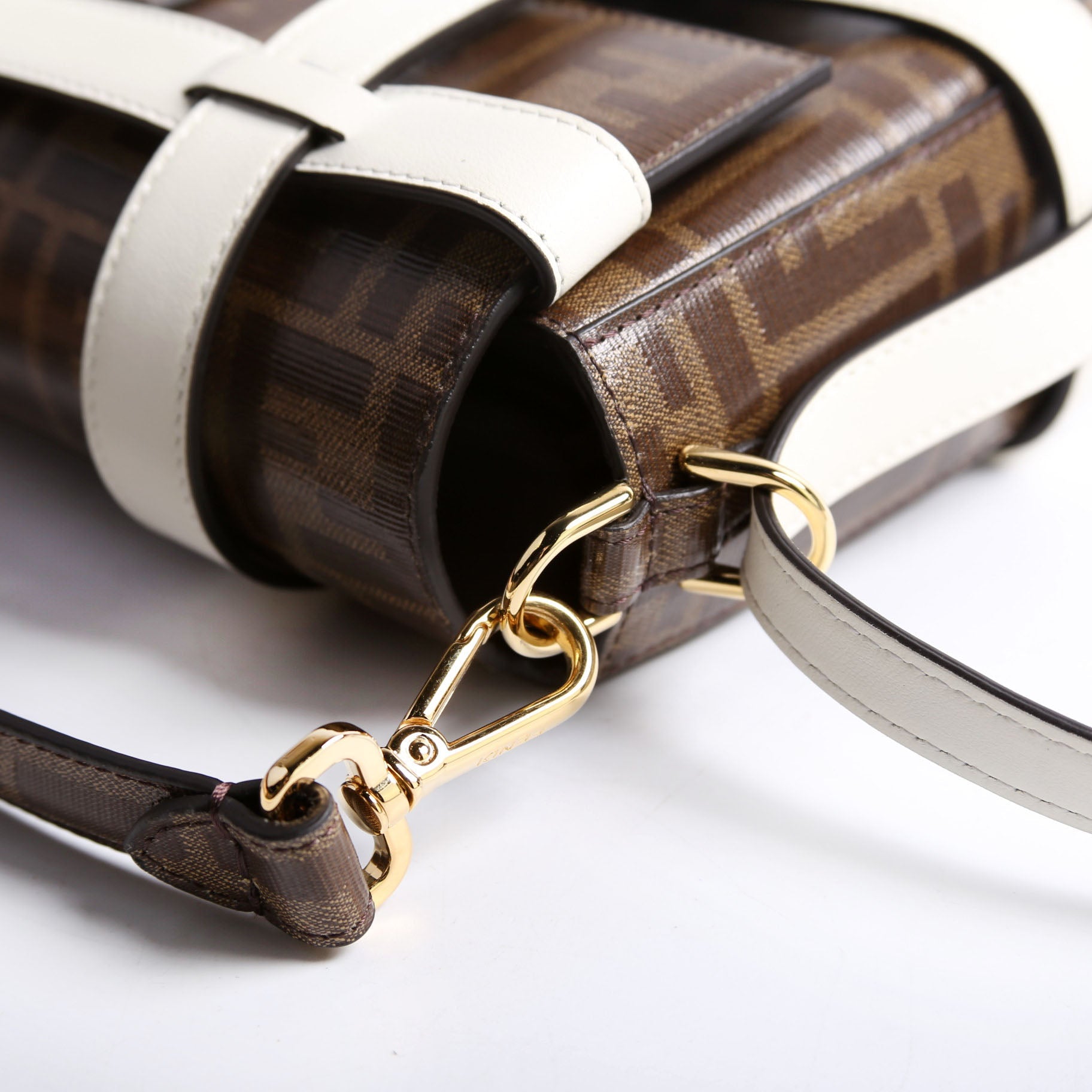 8BR777 Caged Baguette Glazed FF Zucca