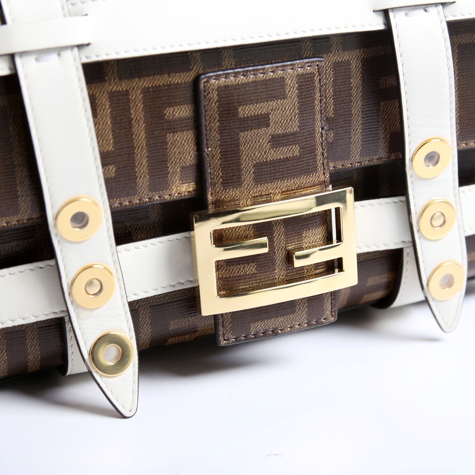 8BR777 Caged Baguette Glazed FF Zucca