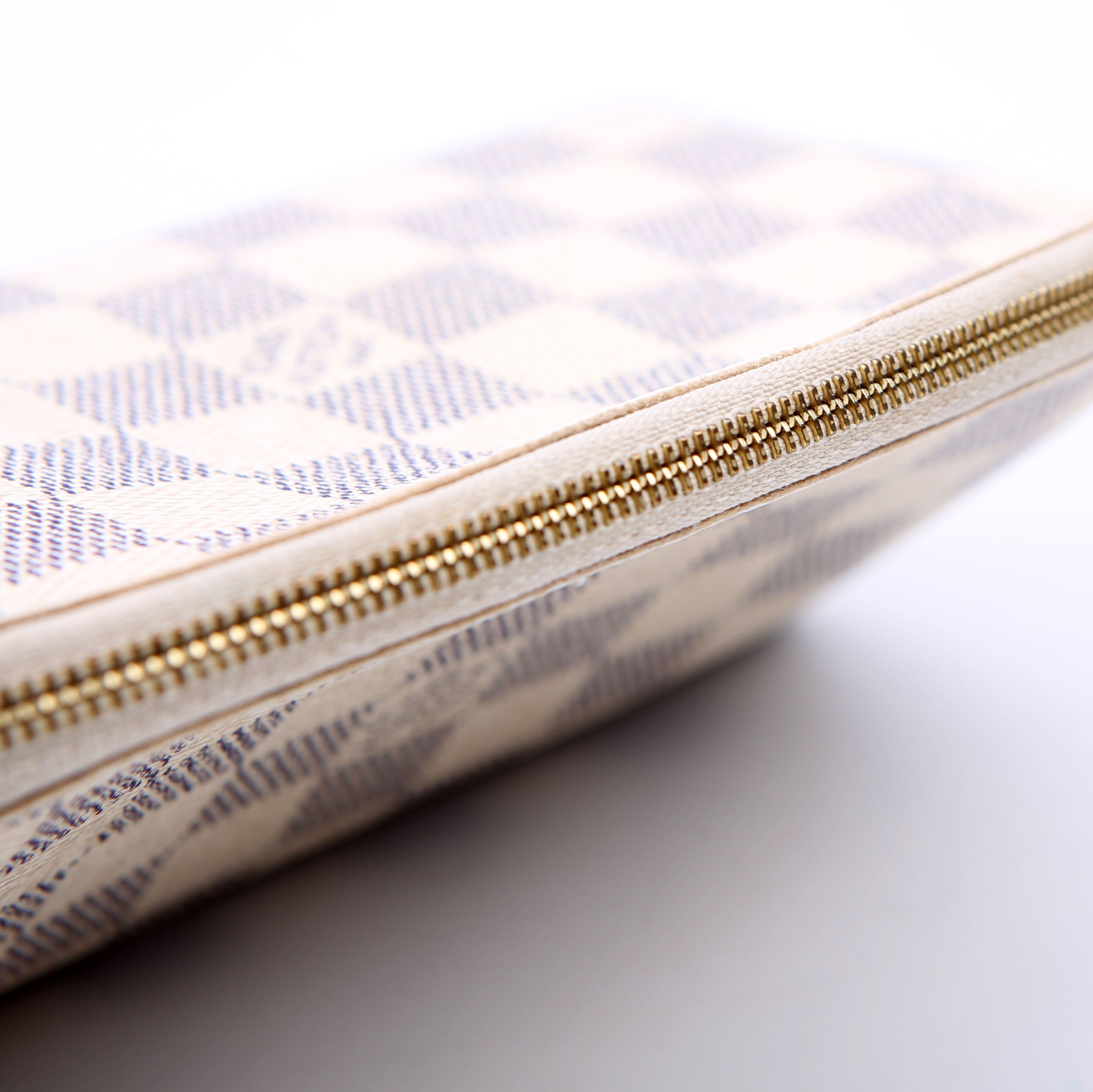 Cosmetic Pouch PM Damier Azur