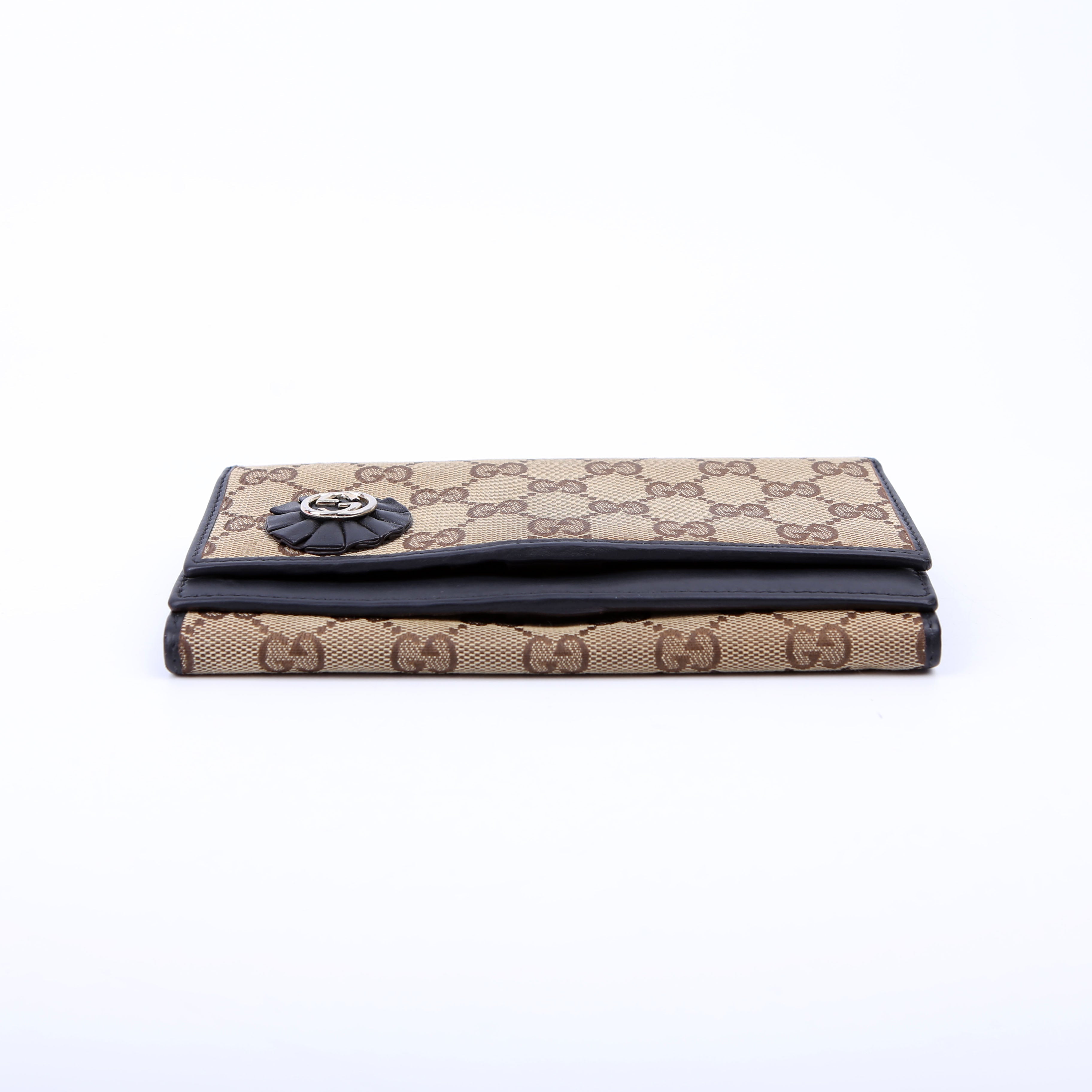190384 GG Canvas International Wallet