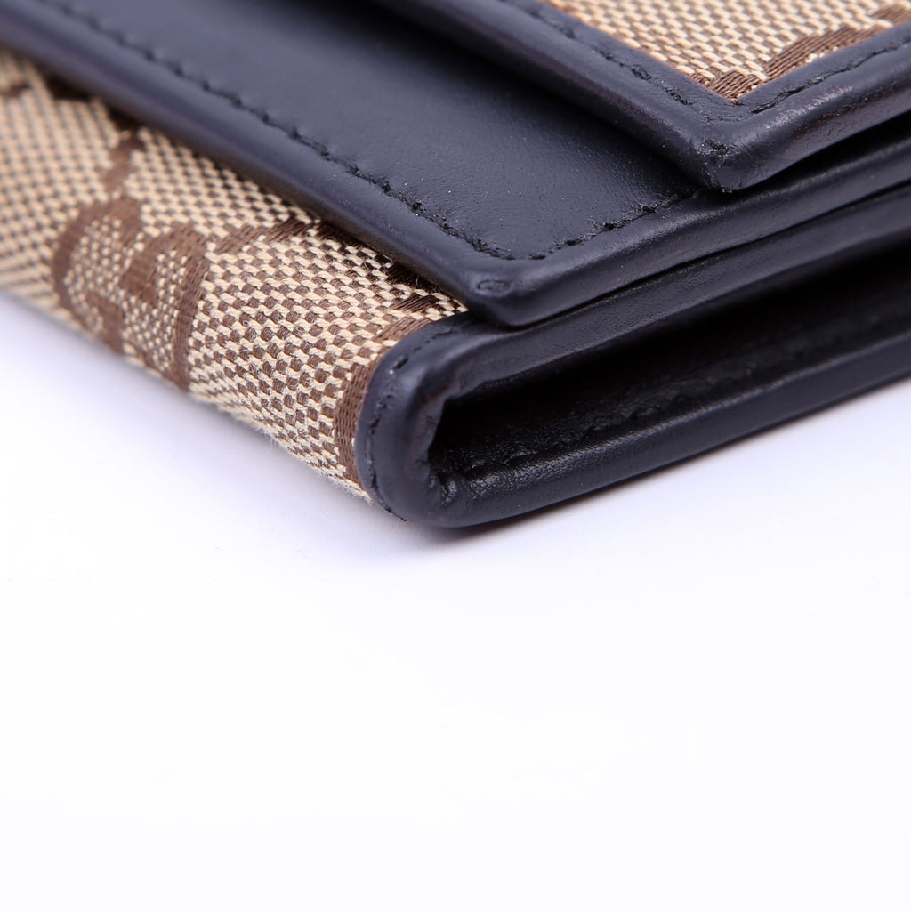 190384 GG Canvas International Wallet