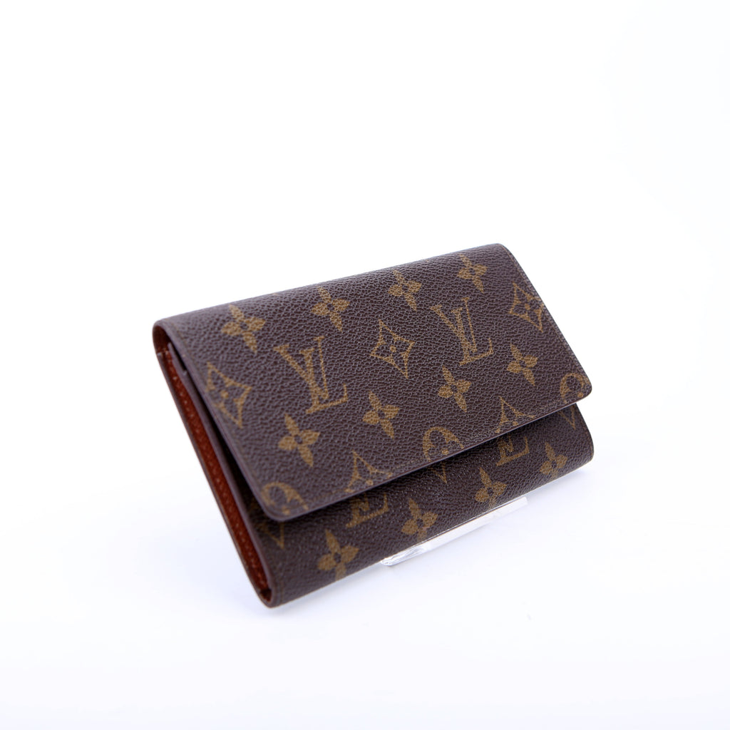 Porte Yen Long Monogram