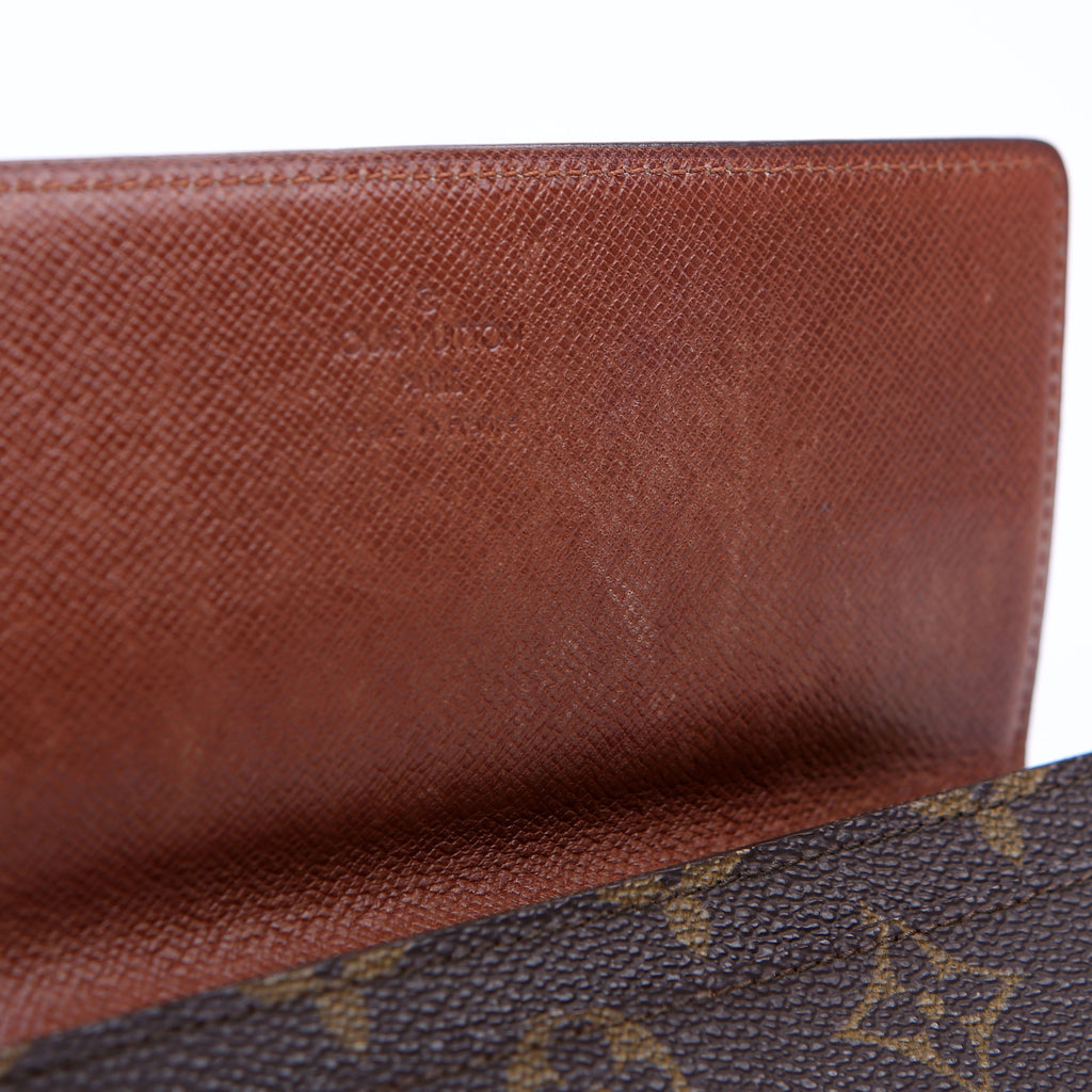 Porte Yen Long Monogram