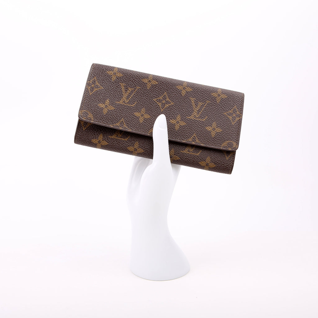 Porte Yen Long Monogram