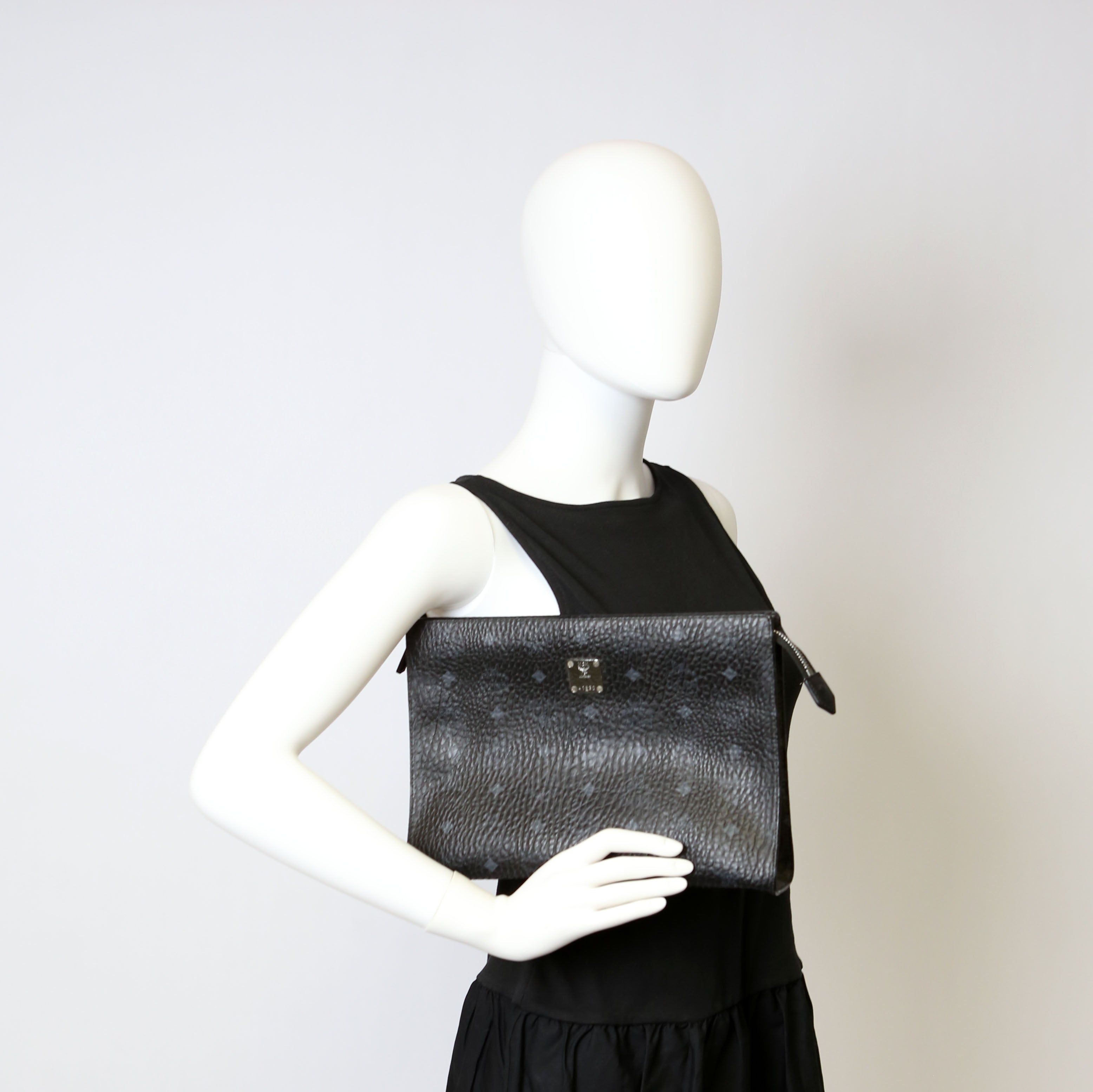 Visetos Large Zip Pouch Black