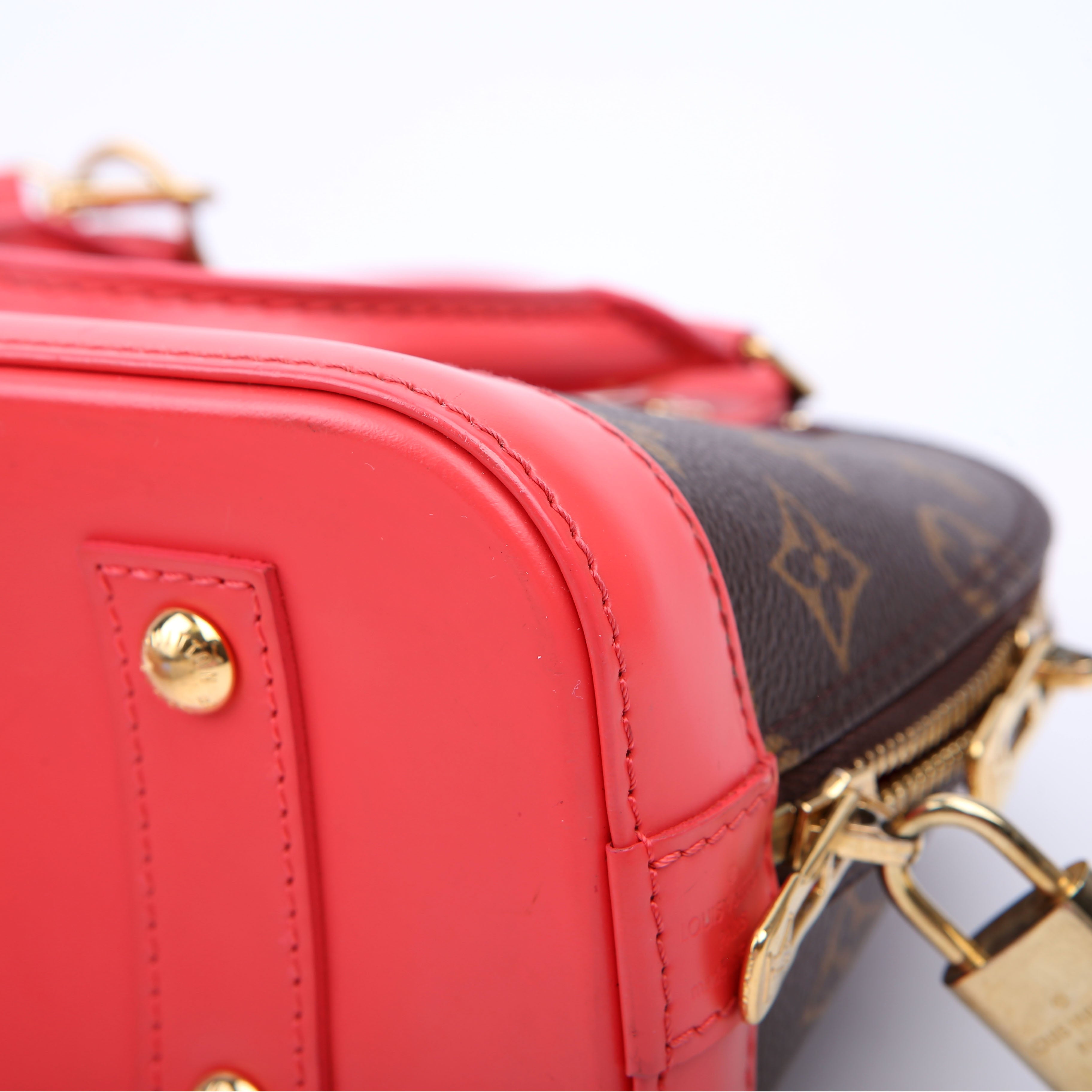 Alma BB Totem Monogram Pink