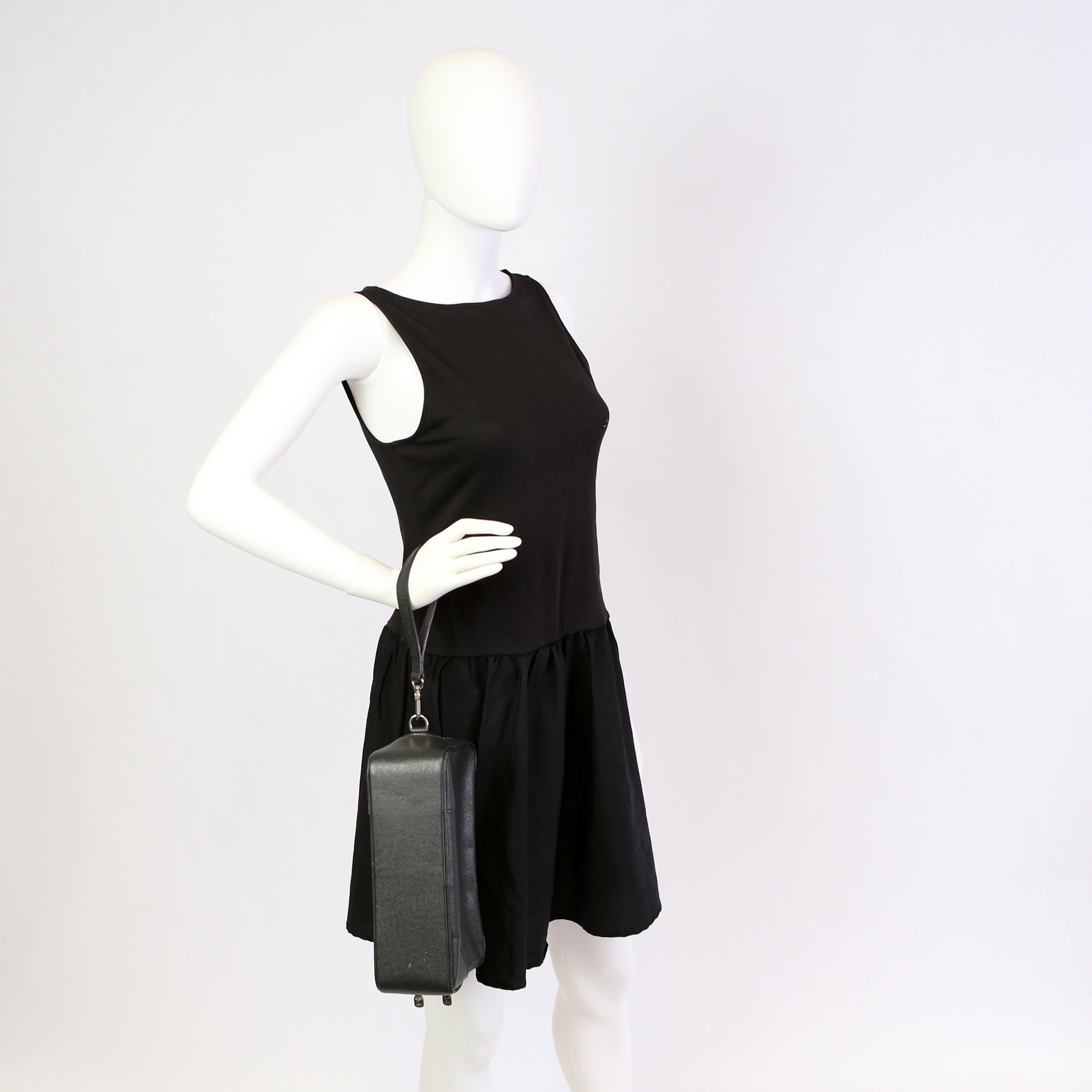 Pavel Ardoise Wristlet Taiga Black