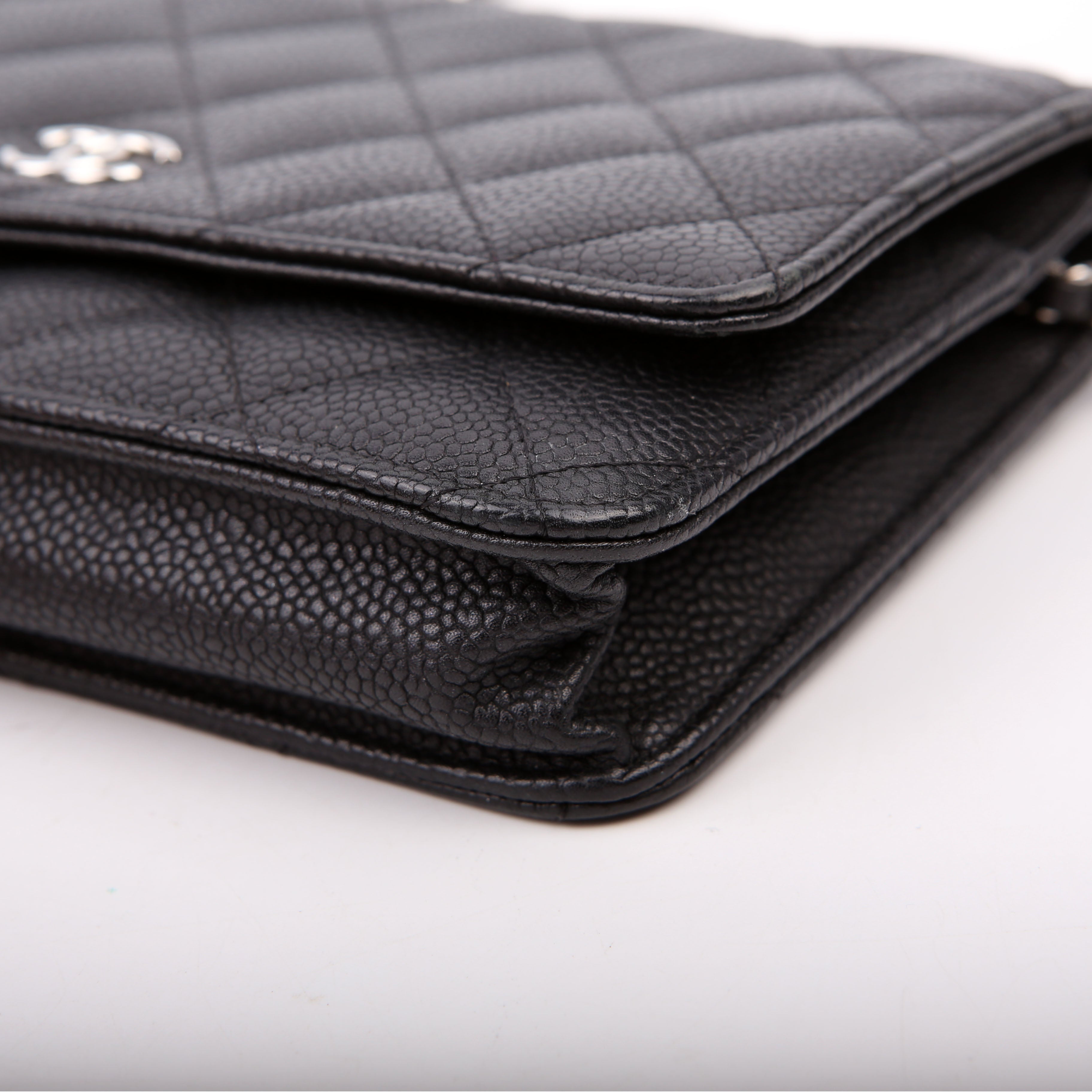 WOC Classic Quilted Caviar Black