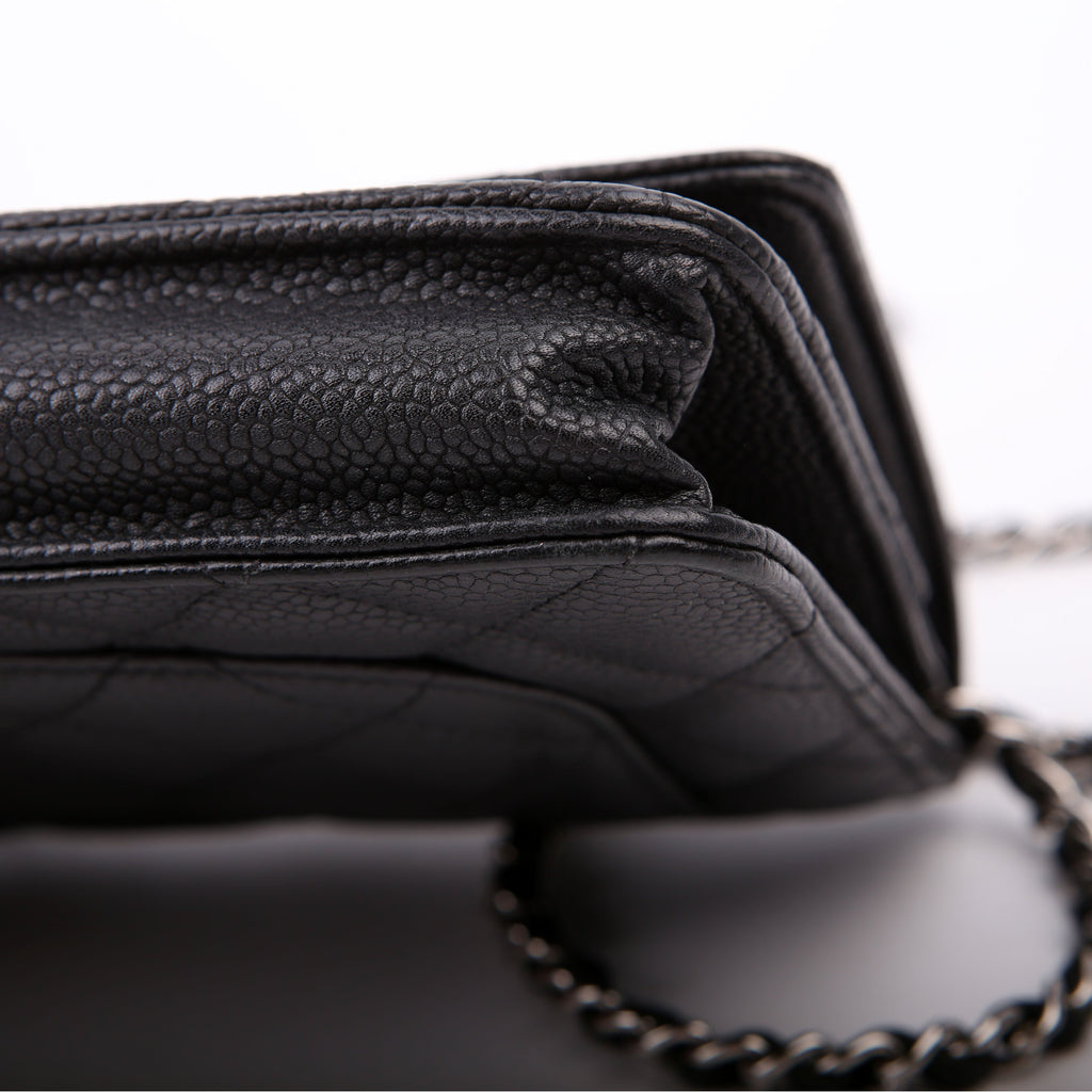 WOC Classic Quilted Caviar Black
