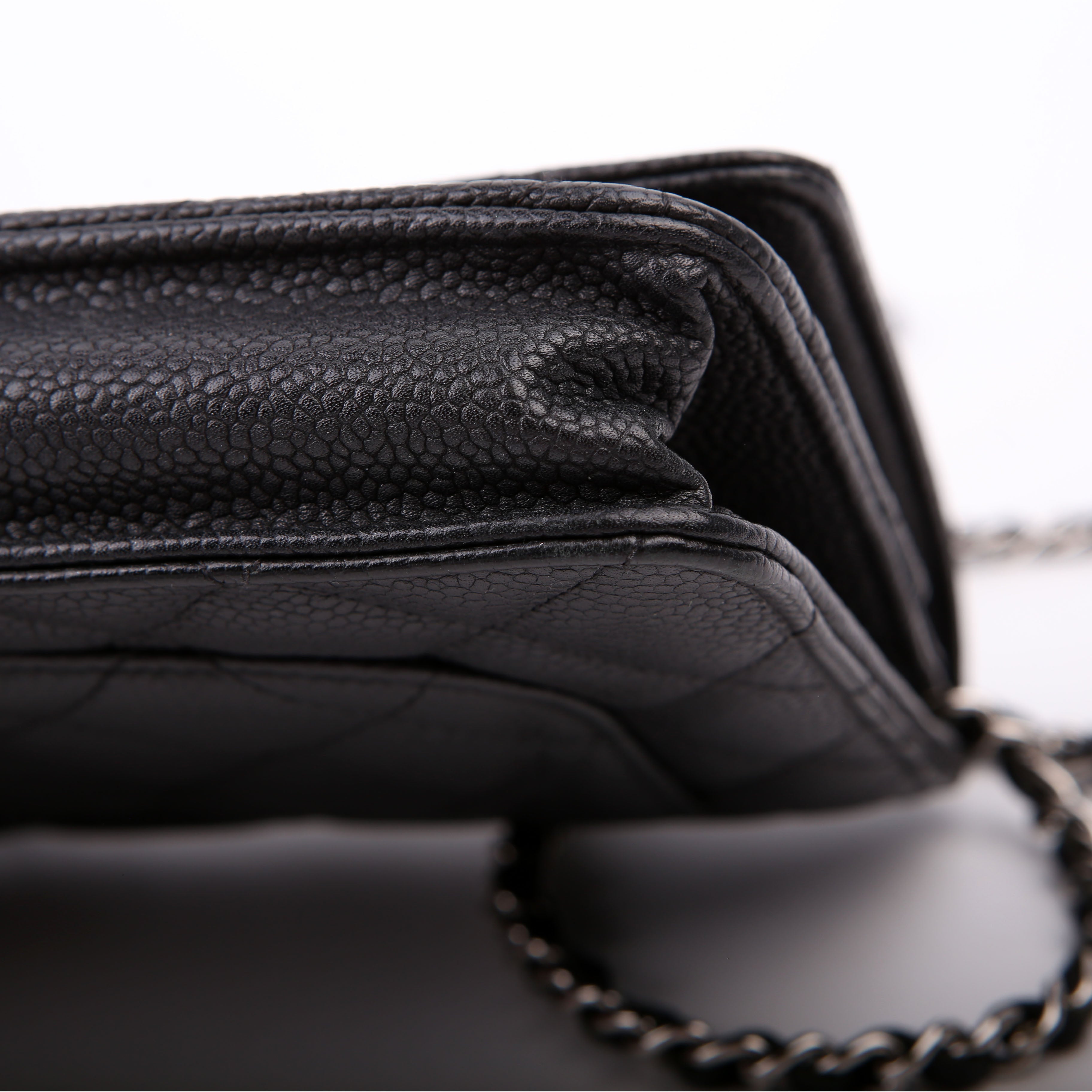 WOC Classic Quilted Caviar Black