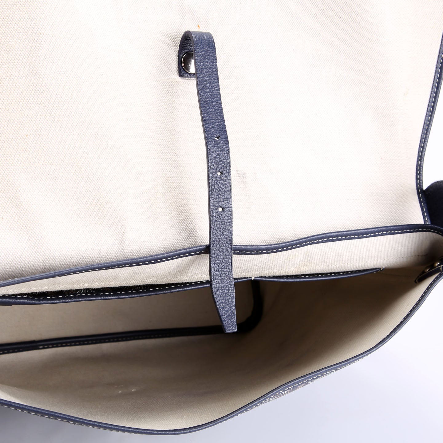 Capetien Messenger Goyardine Blue