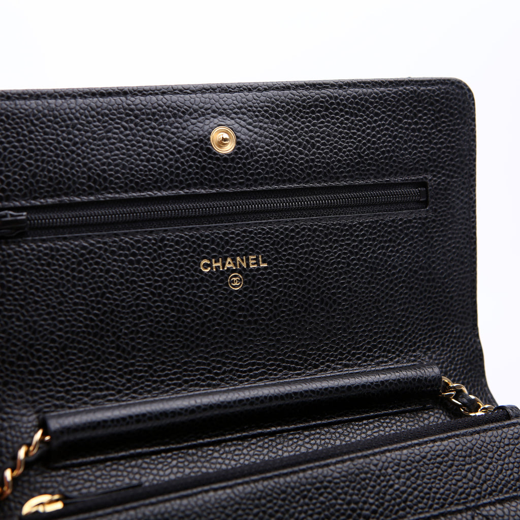 WOC Classic Quilted Caviar Black