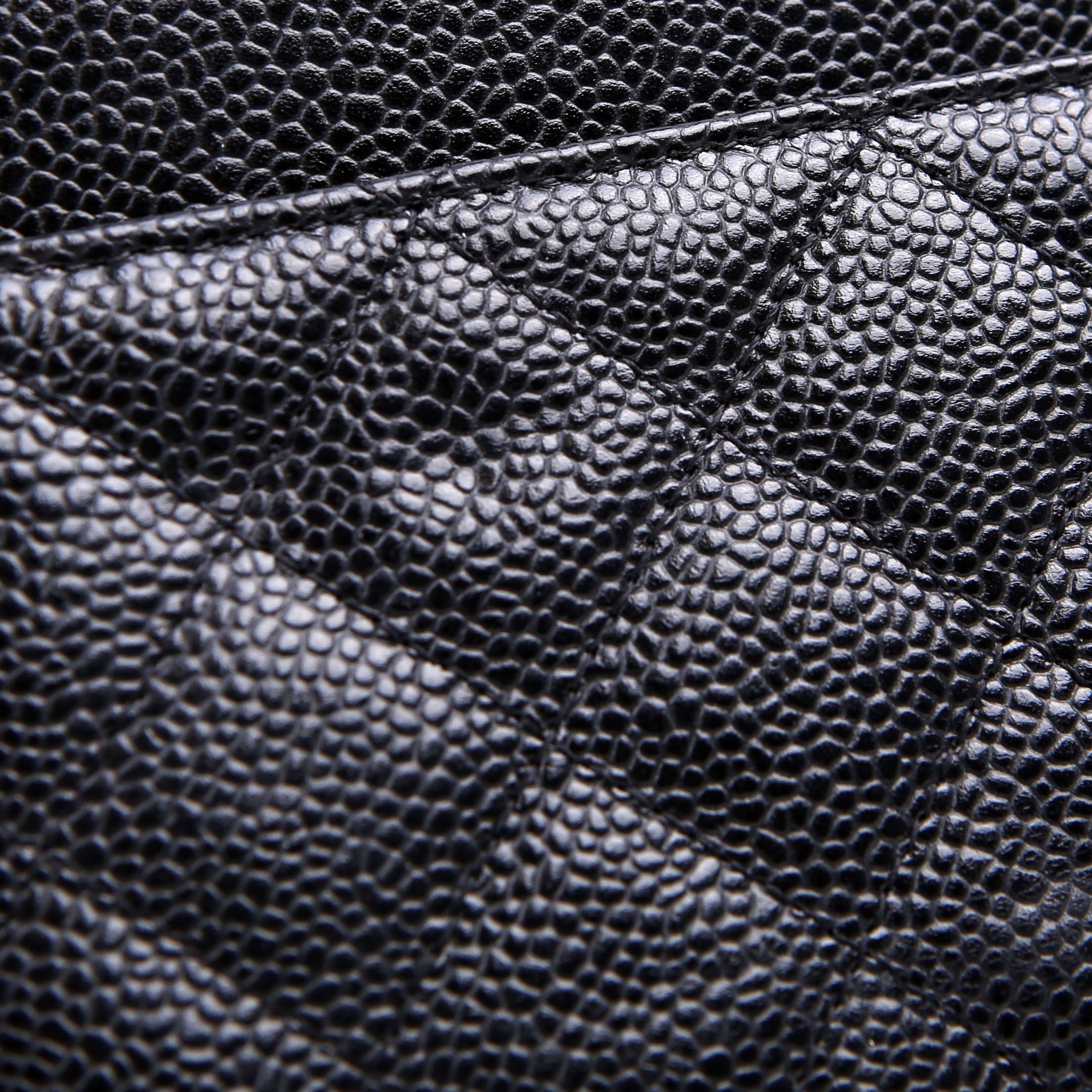 WOC Classic Quilted Caviar Black