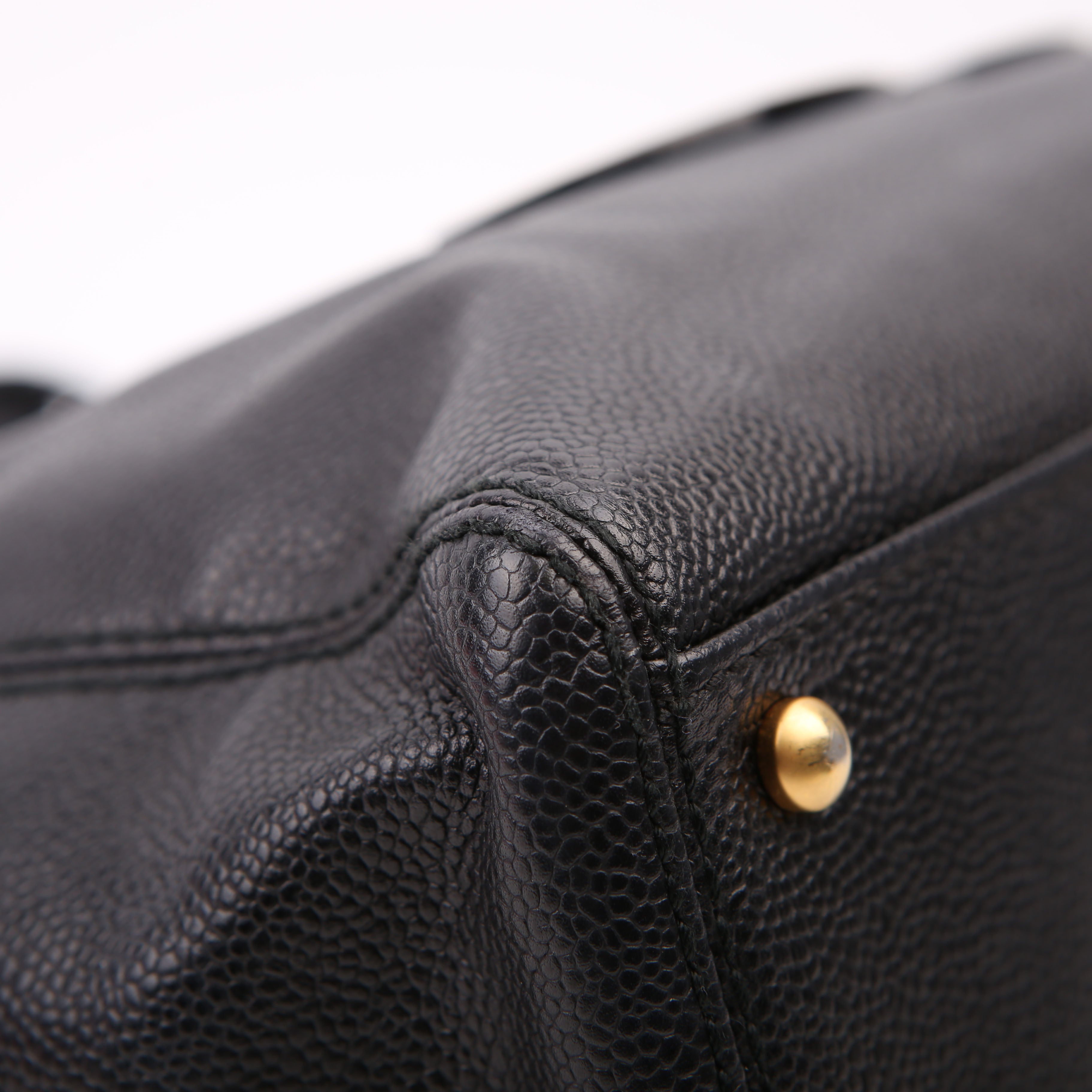 Bekko Chain Tote Caviar 9M Black
