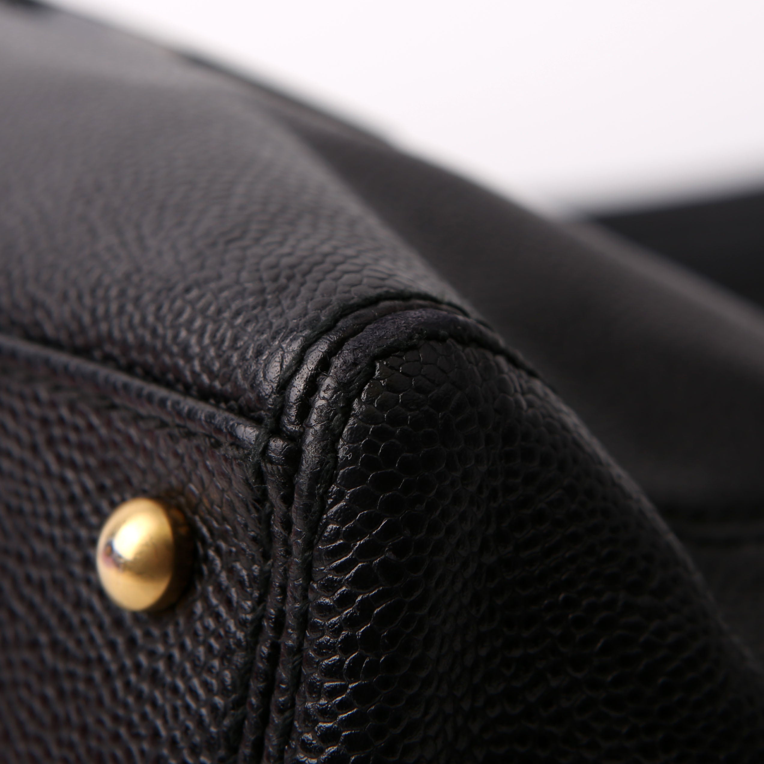 Bekko Chain Tote Caviar 9M Black