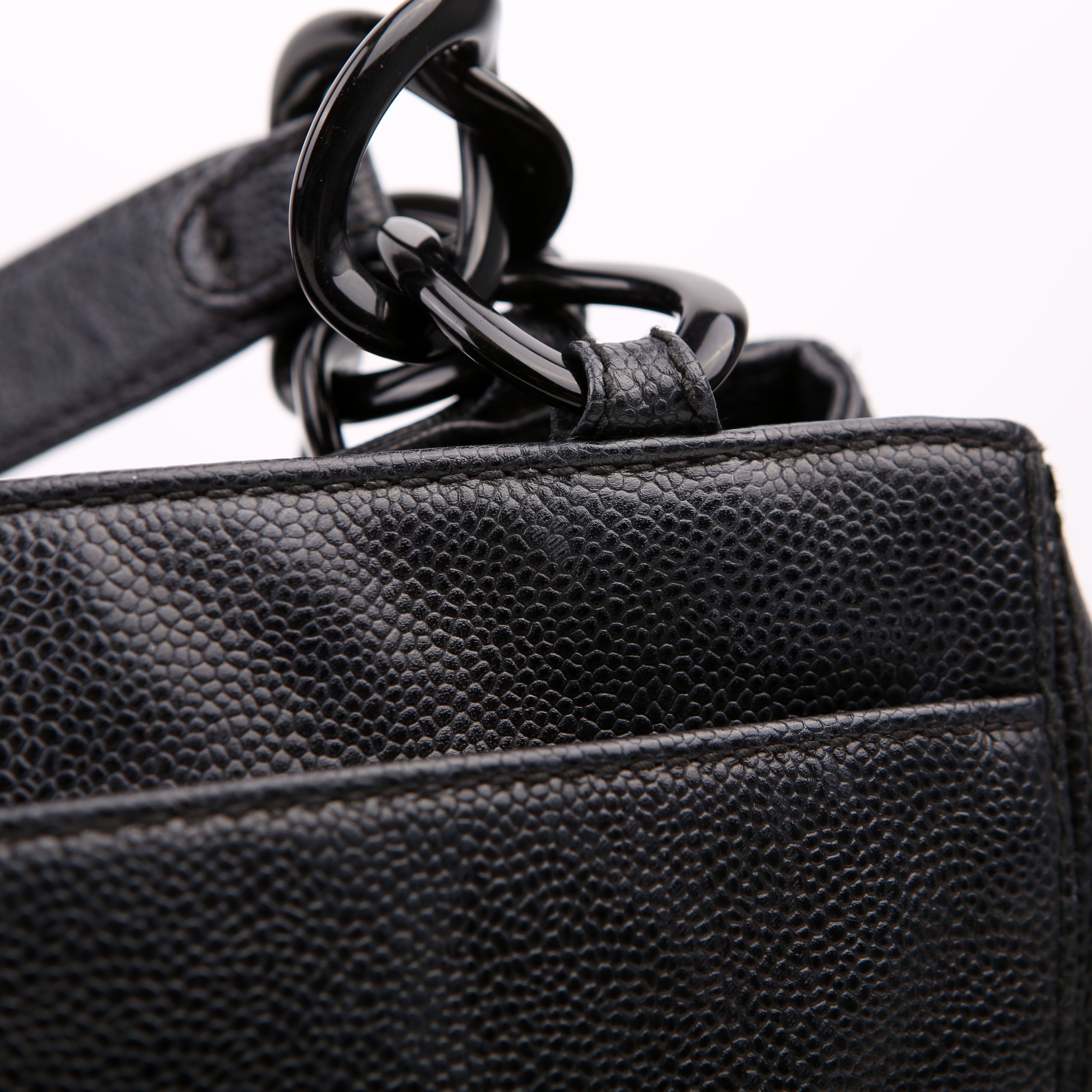 Bekko Chain Tote Caviar 9M Black
