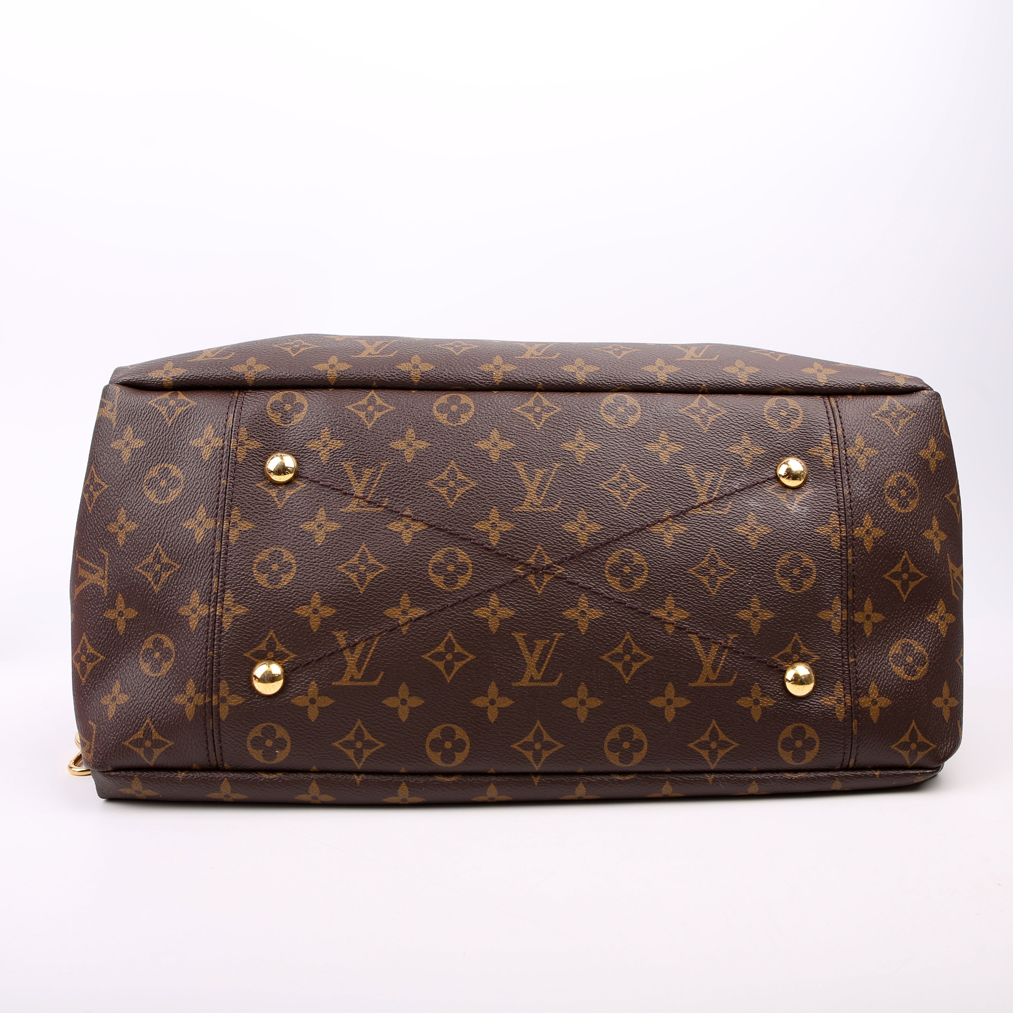 Artsy MM NM Monogram