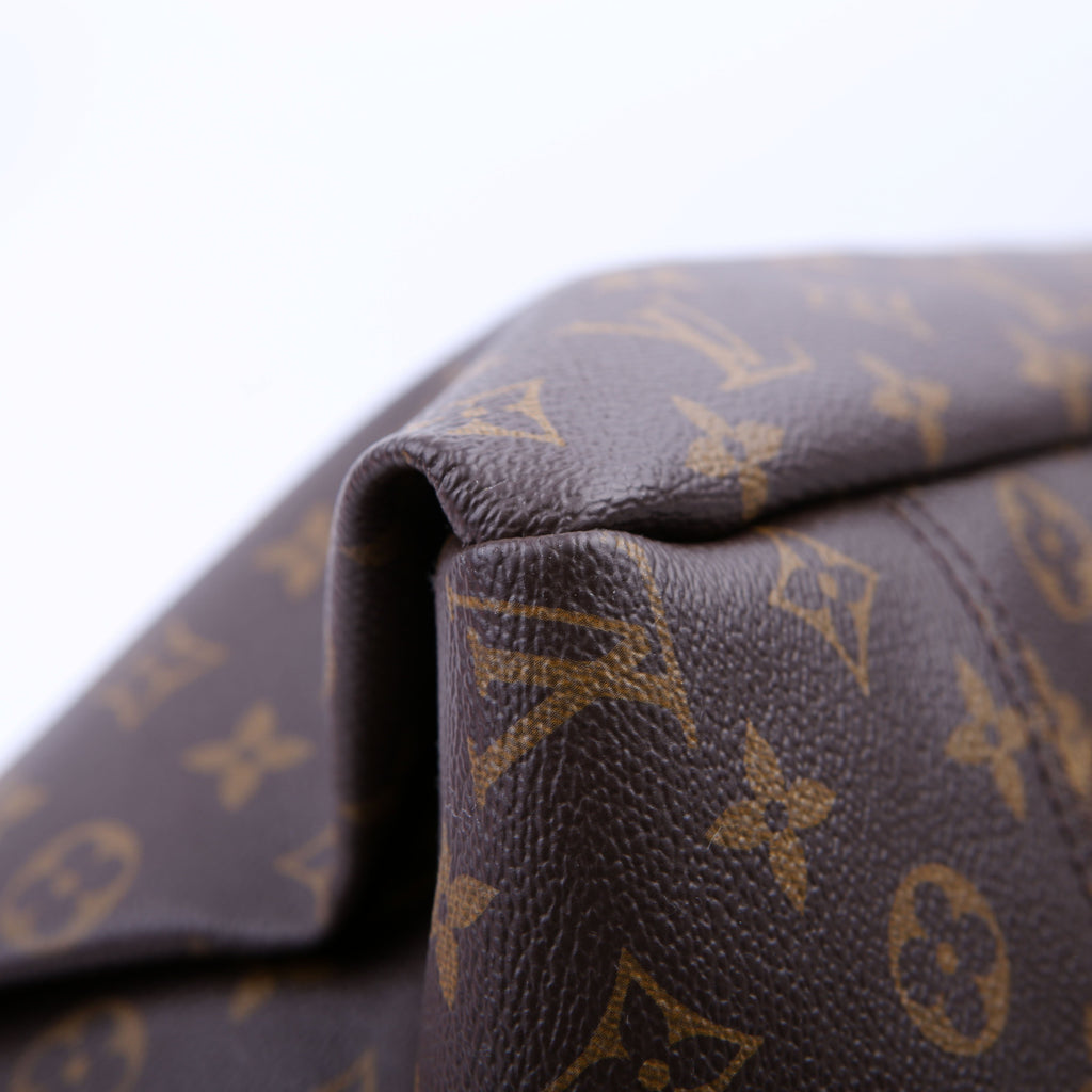 Artsy MM NM Monogram