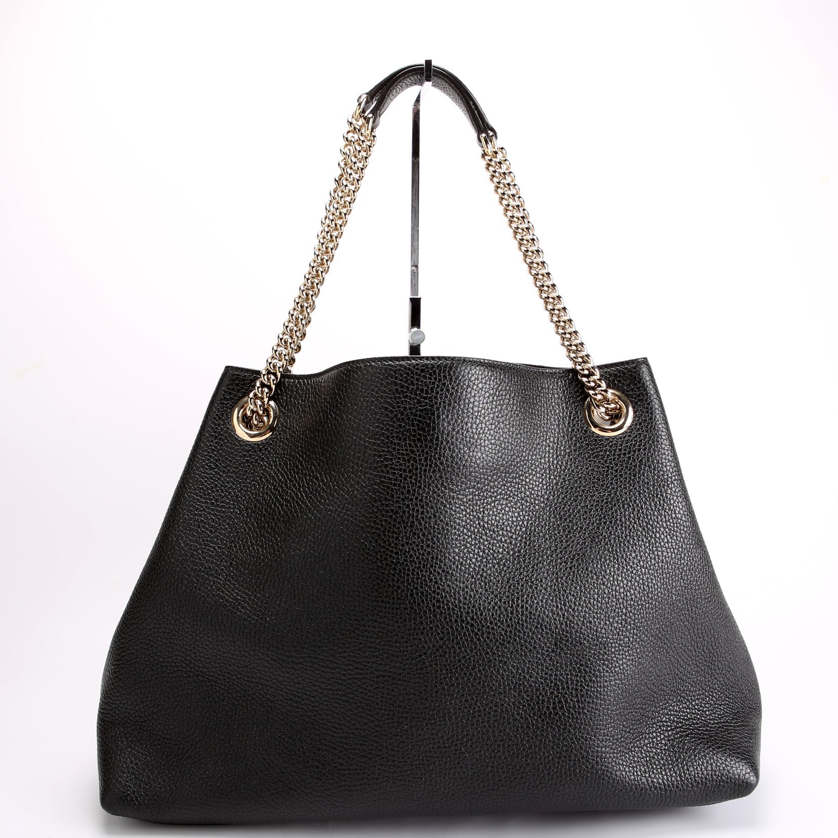 536196 Soho Chain Tote Newer Black