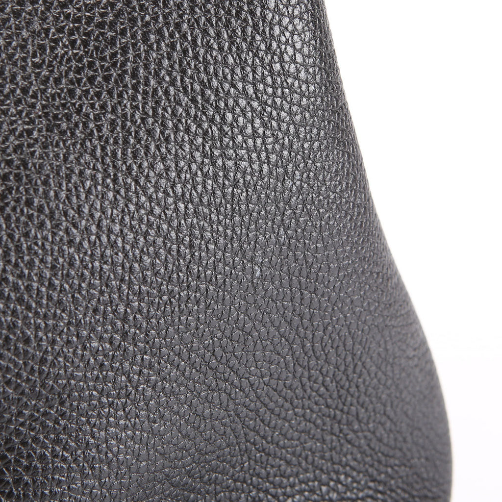 536196 Soho Chain Tote Newer Black