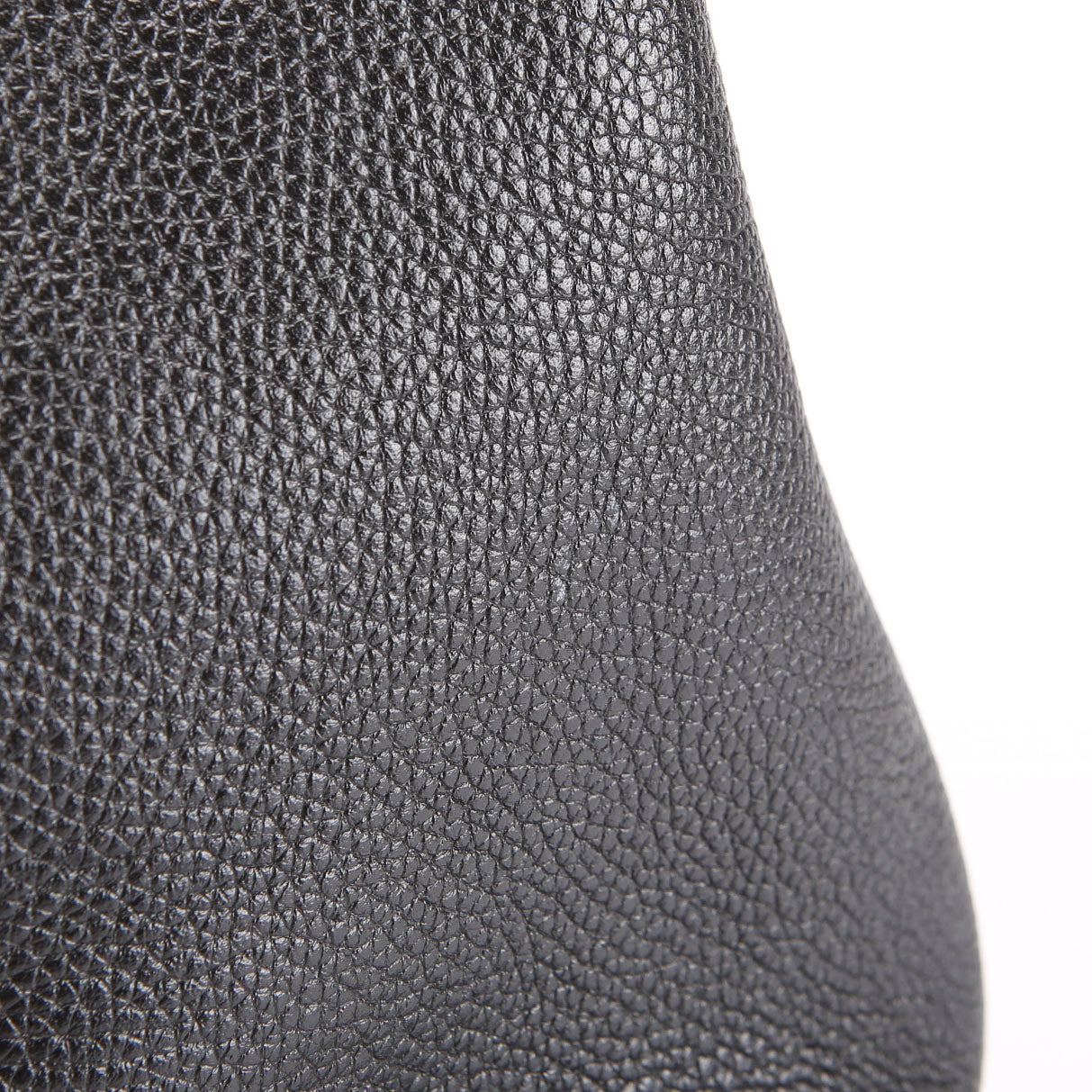 536196 Soho Chain Tote Newer Black