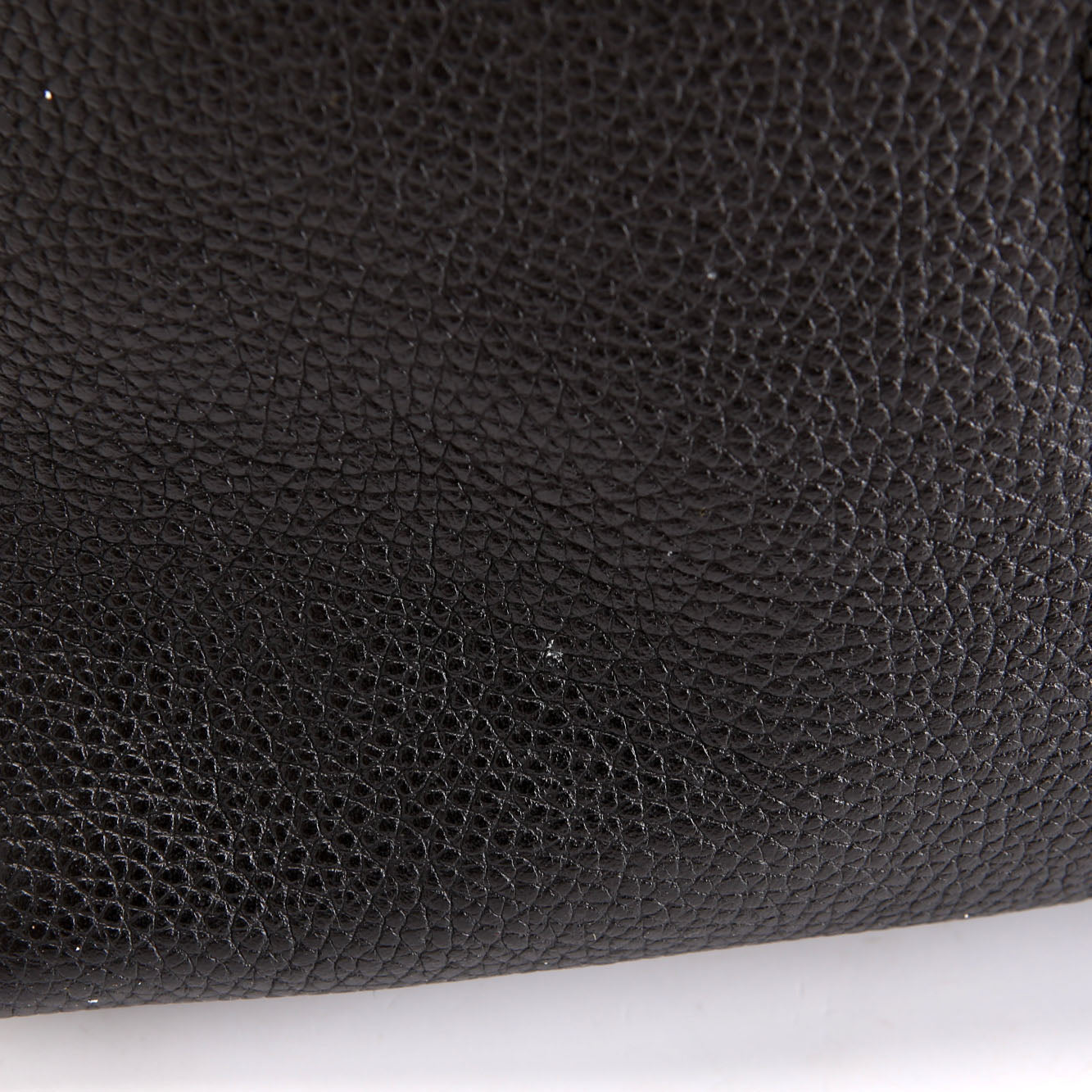 536196 Soho Chain Tote Newer Black