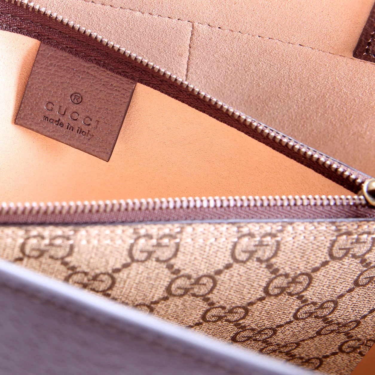 547947 Ophidia Soft GG Supreme Medium Tote