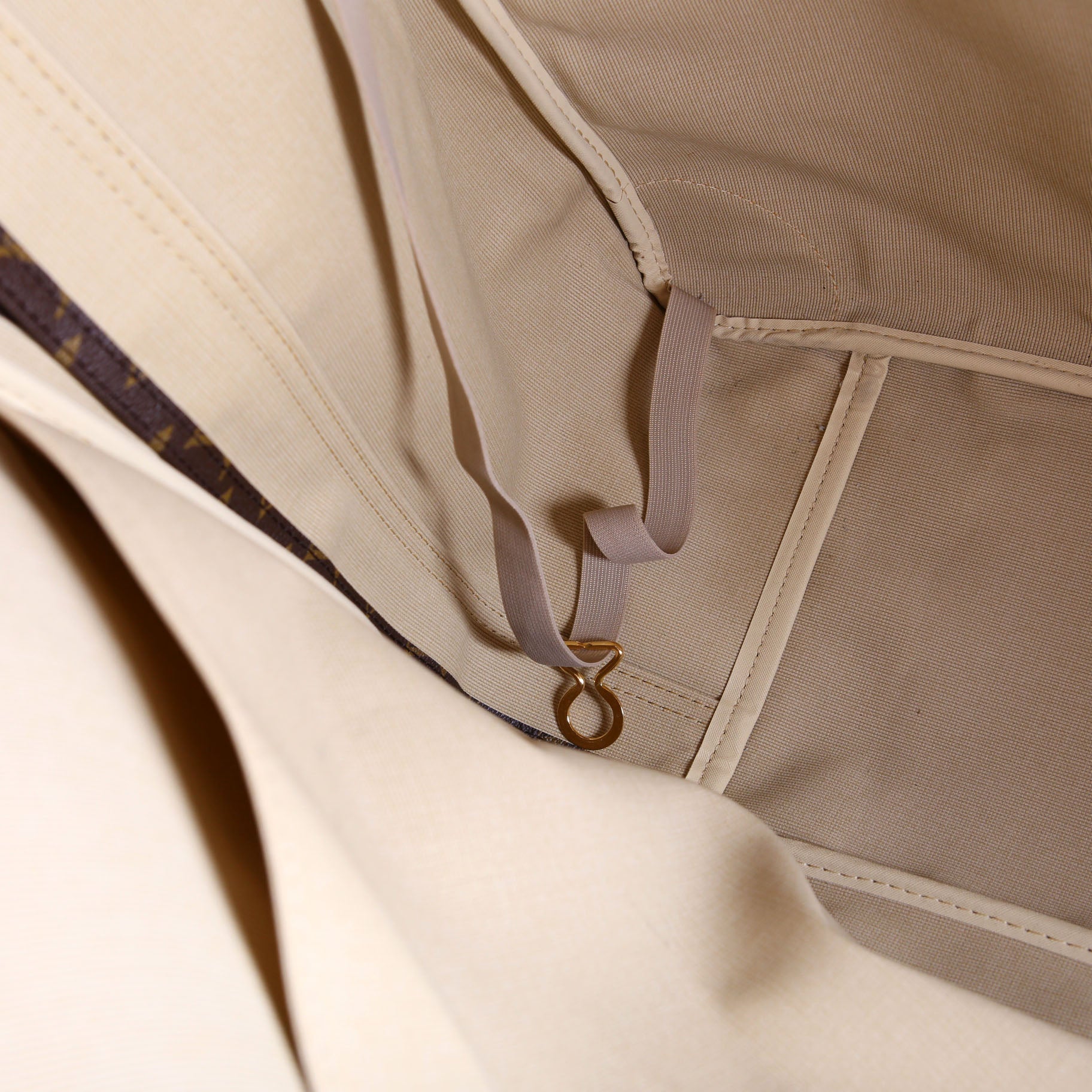 Sirius Suitcase 70 Monogram