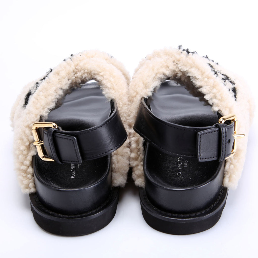 Paseo Flat Comfort Mules Size 37