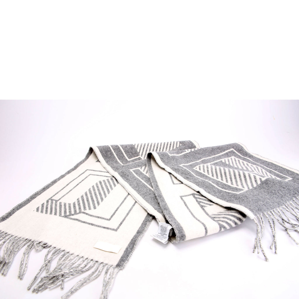 Casaque Lettres Au Carre Cashmere Grey/White