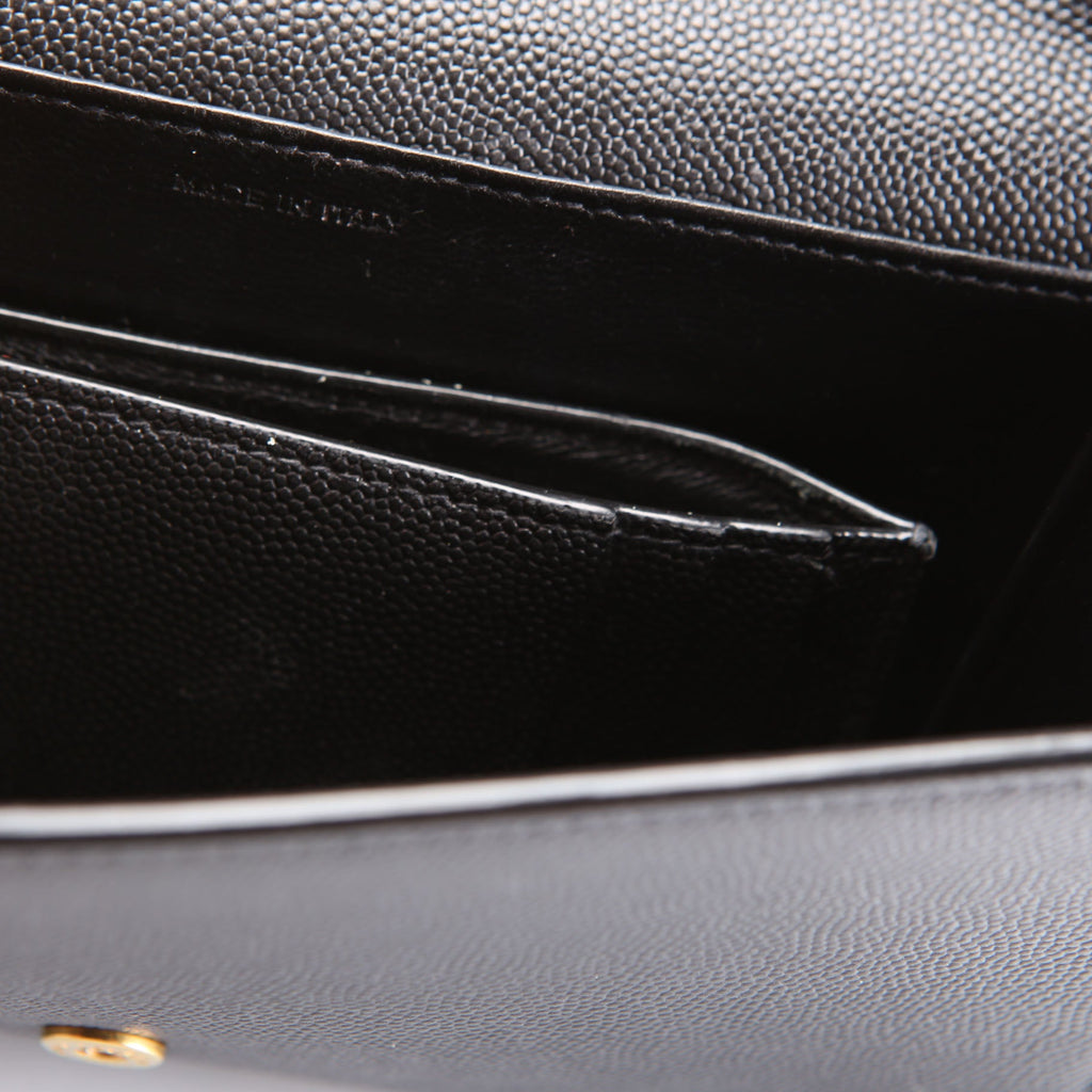 Uptown Chain Wallet Grain 607788 Black