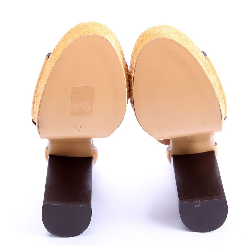 C Logo Platform Sandal Heels Size 39 Tan