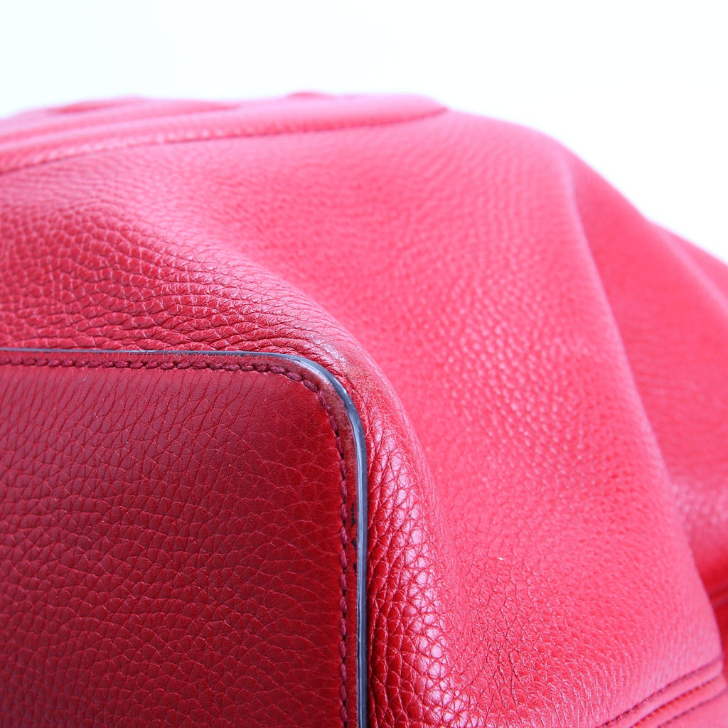 536194 Soho Shoulder Bag Red